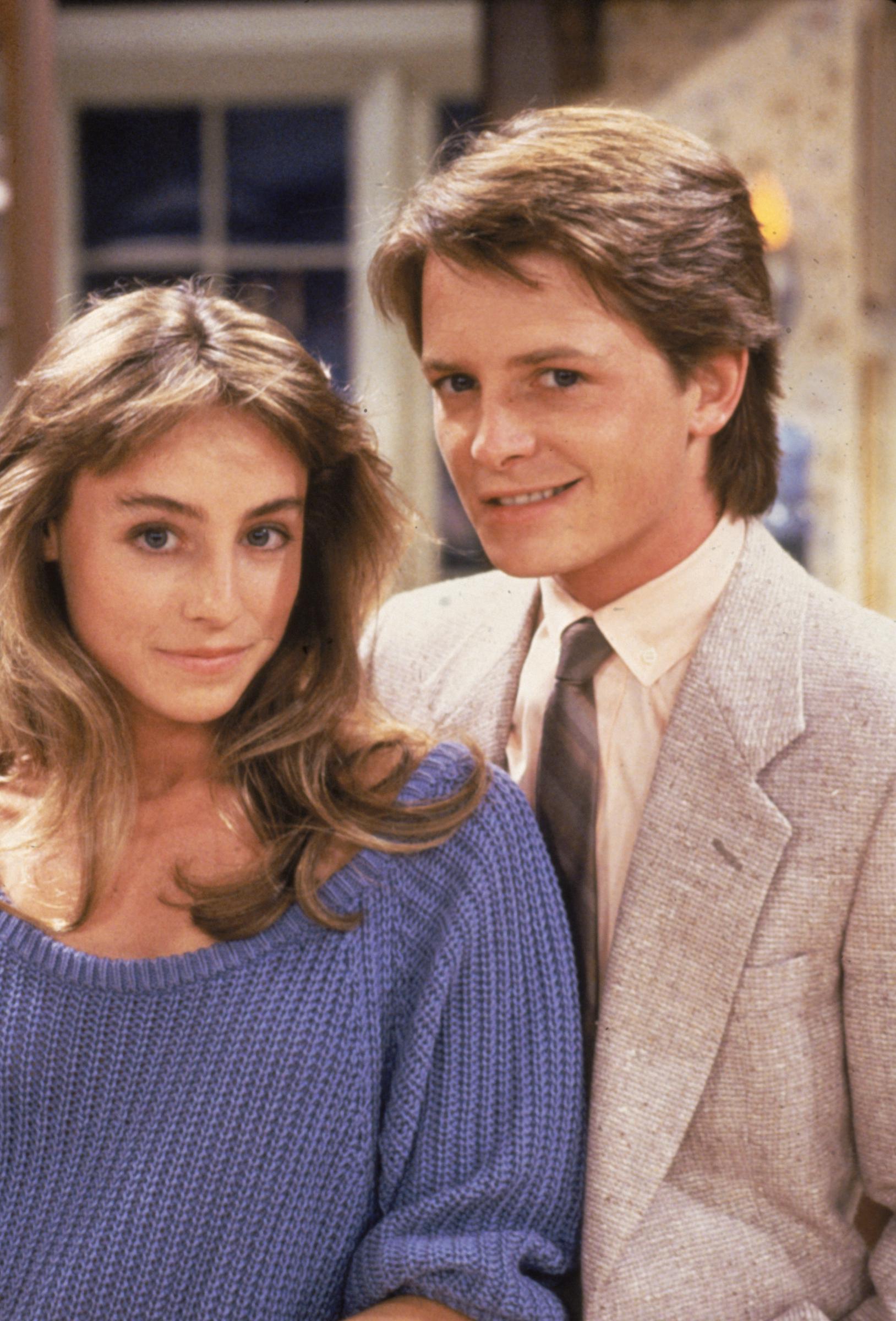 Tracy Pollan und Michael J. Fox am Set von "Family Ties", ca. 1986 | Quelle: Getty Images