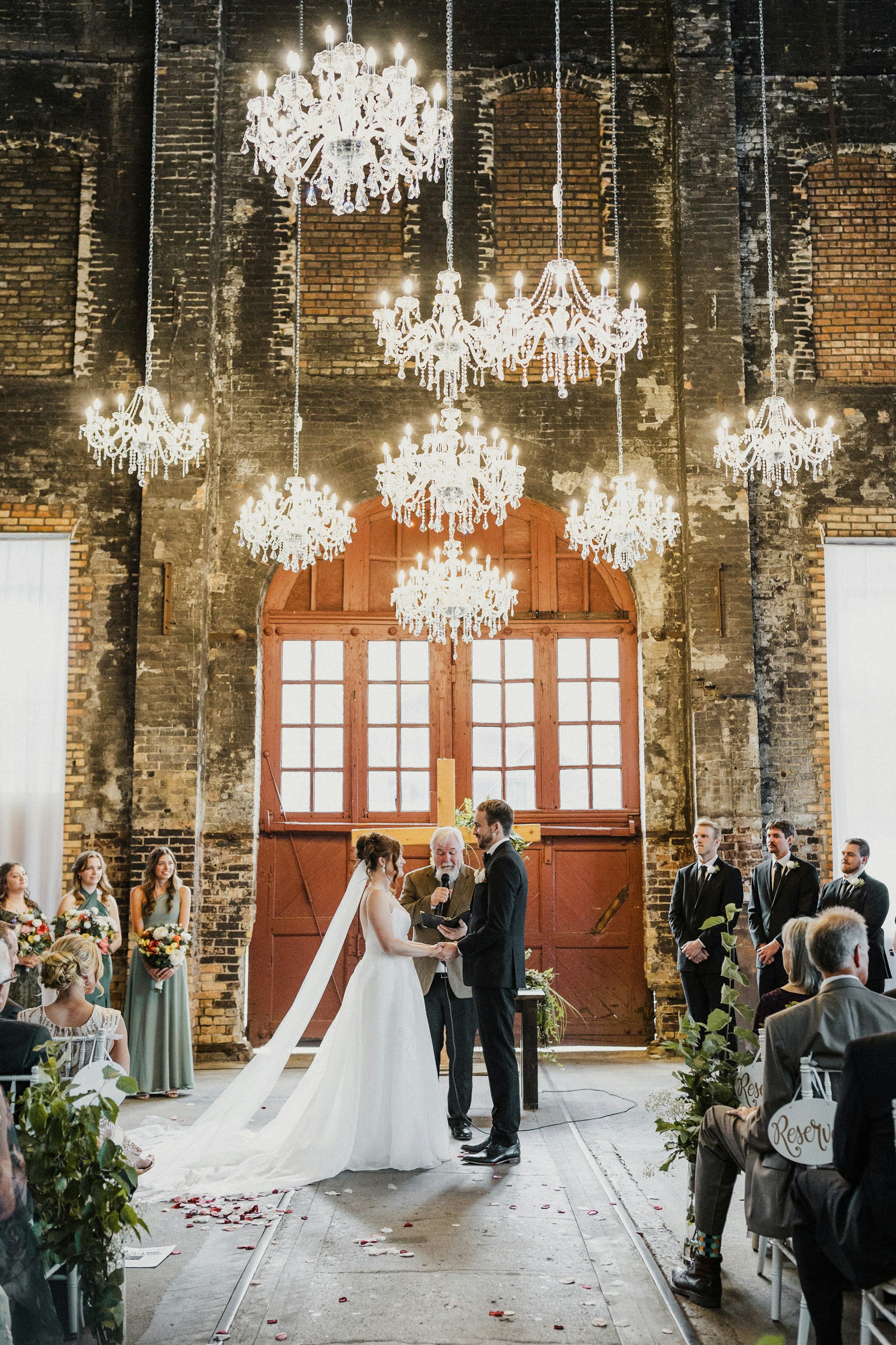 Ein Paar, das heiratet | Quelle: Unsplash