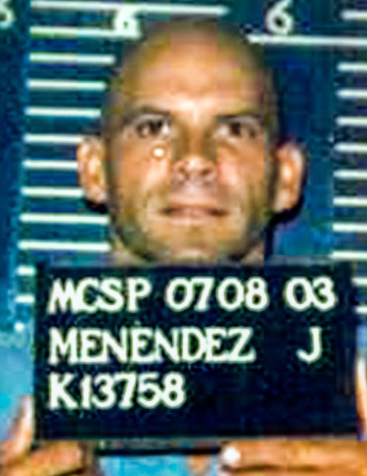 Das Fahndungsfoto von Lyle Menendez im Mule Creek State Prison am 8. Juli 2003. | Quelle: Getty Images