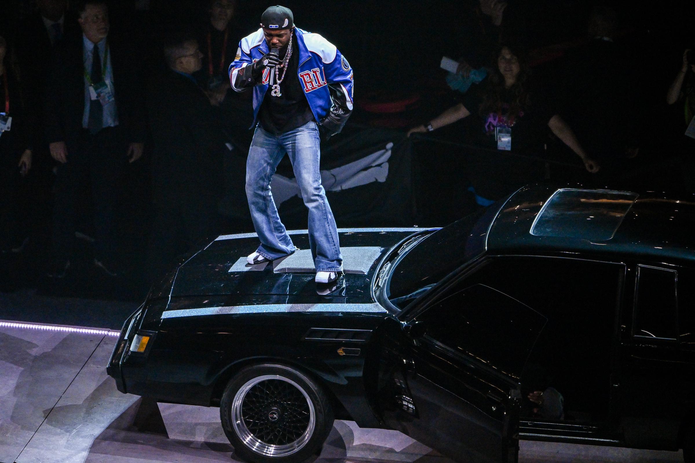 Kendrick Lamar bei seinem Auftritt beim Super Bowl LIX am 9. Februar 2025 in New Orleans, Louisiana. | Quelle: Getty Images