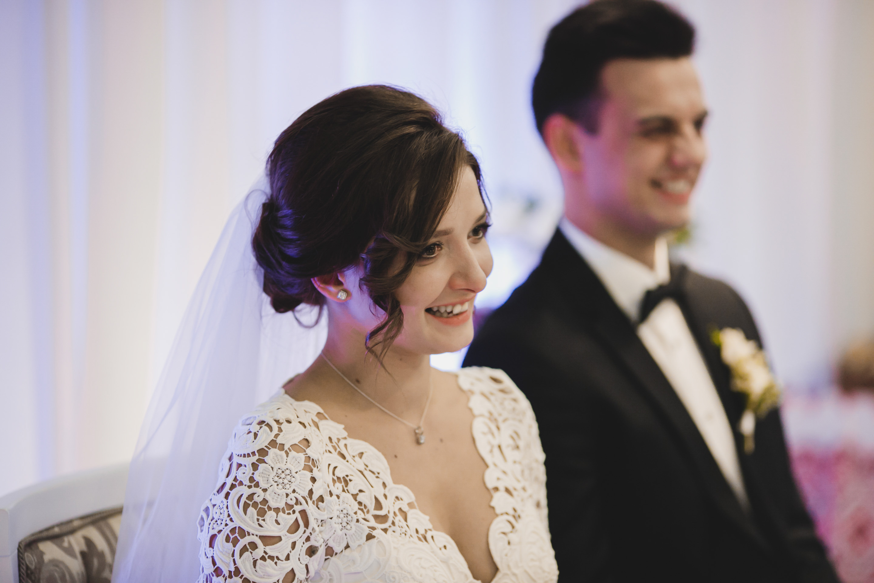 Ein Paar bei seiner Hochzeit | Quelle: Shutterstock