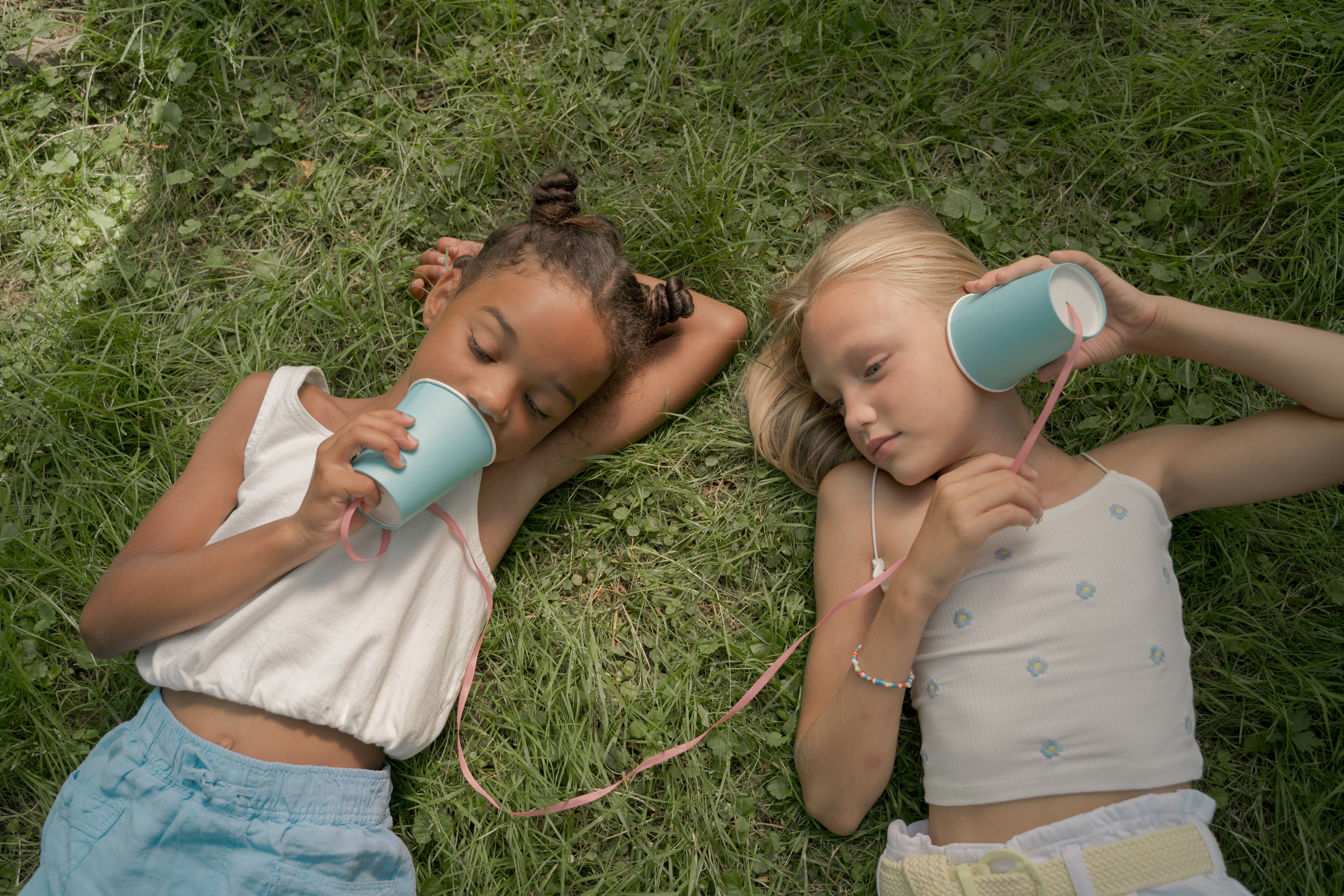 Zwei junge Mädchen | Quelle: Pexels