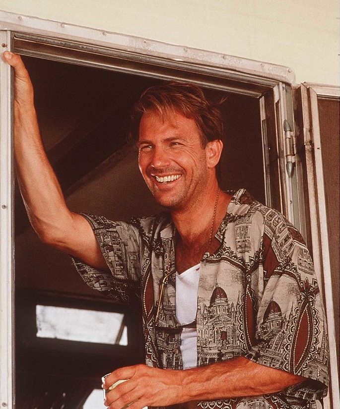 Kevin Costner in der Komödie "Tin Cup" von 1996 | Quelle: Getty Images