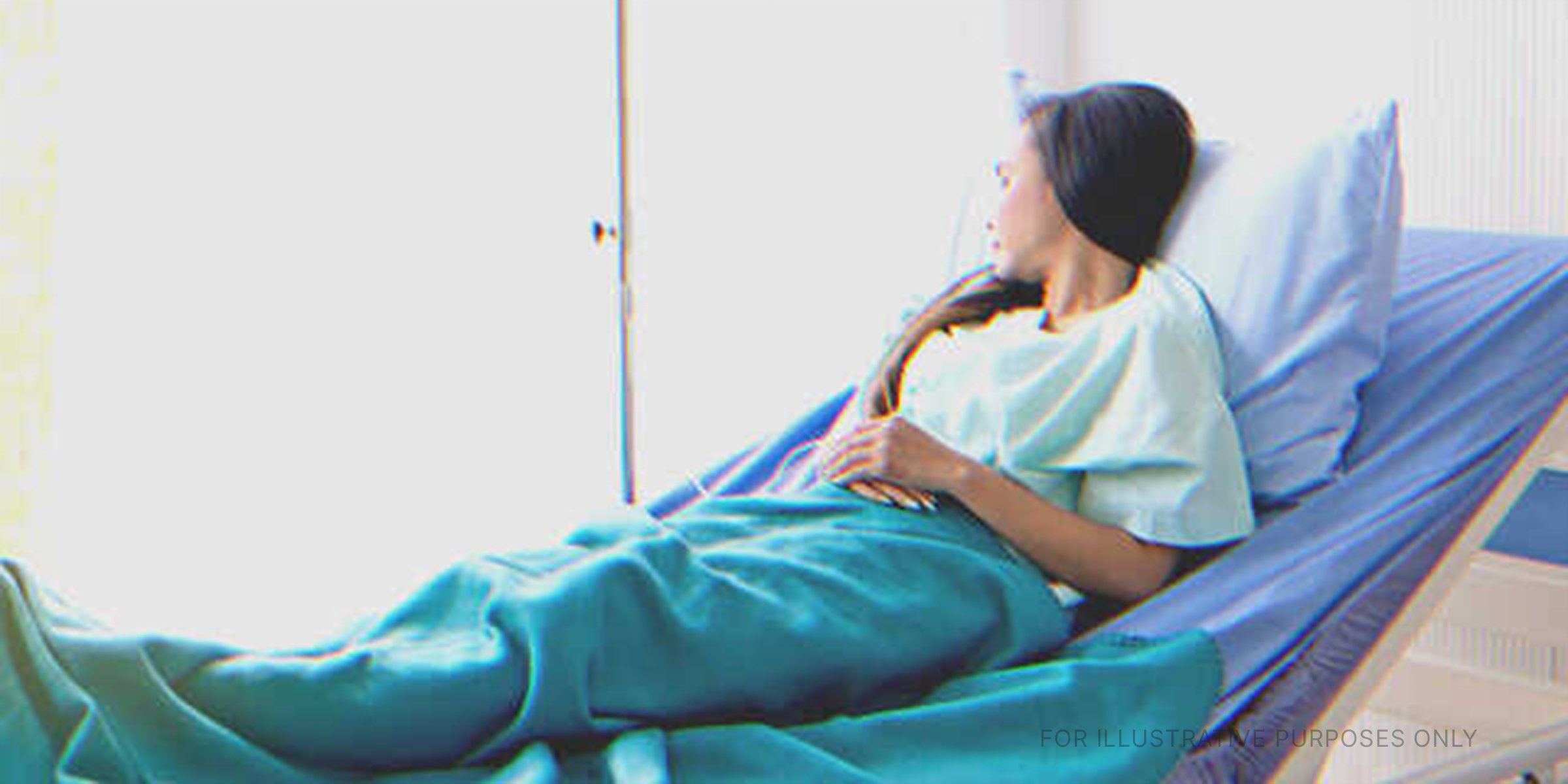 Frau im Krankenhaus | Quelle: Shutterstock 
