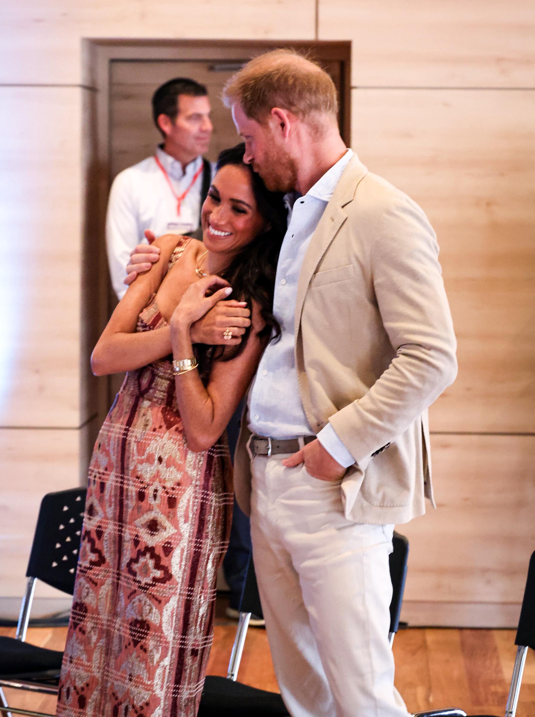 Prinz Harry und Meghan Markle am 15. August 2024 in Bogota, Kolumbien | Quelle: Getty Images