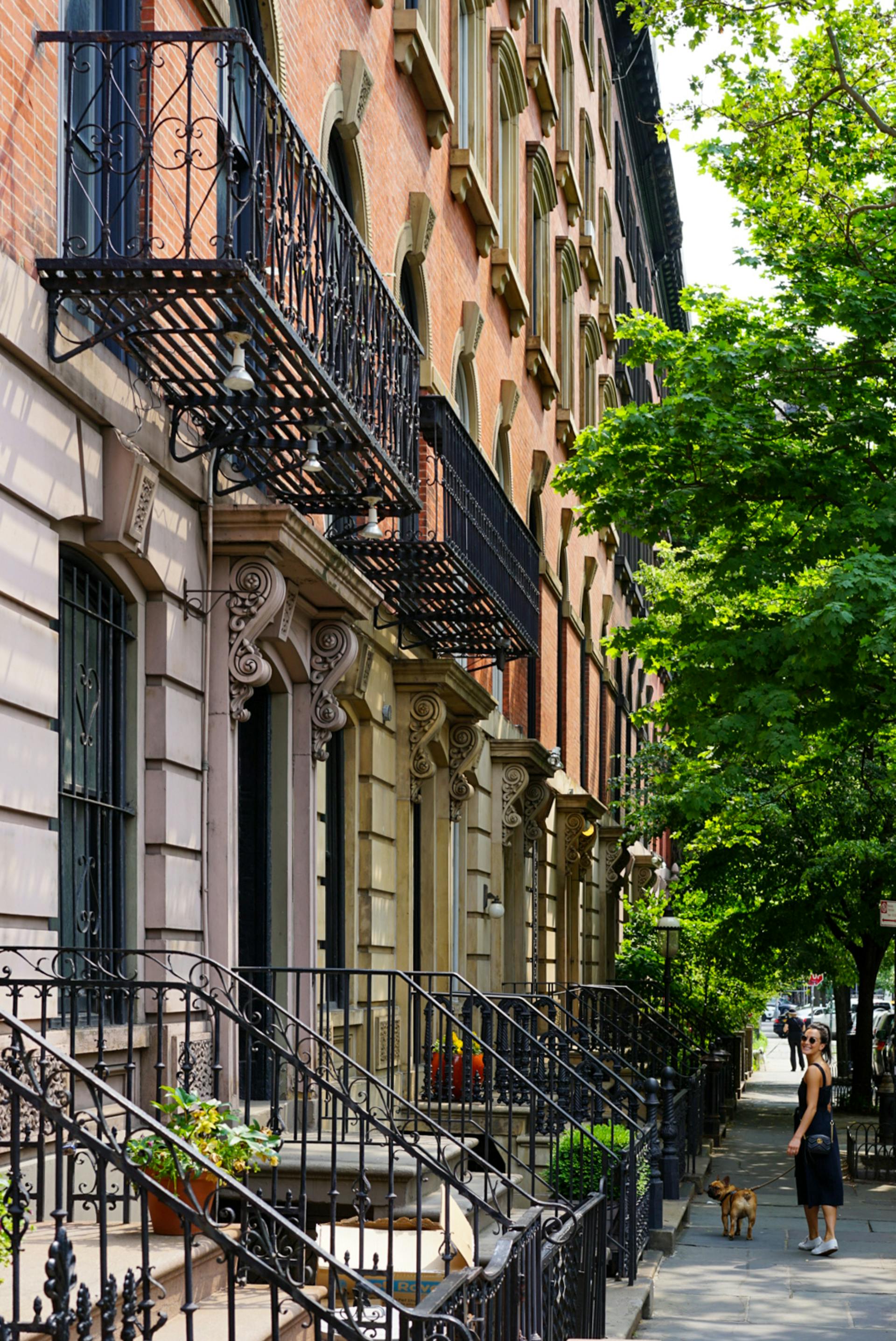 Eine Stadtstraße | Quelle: Pexels