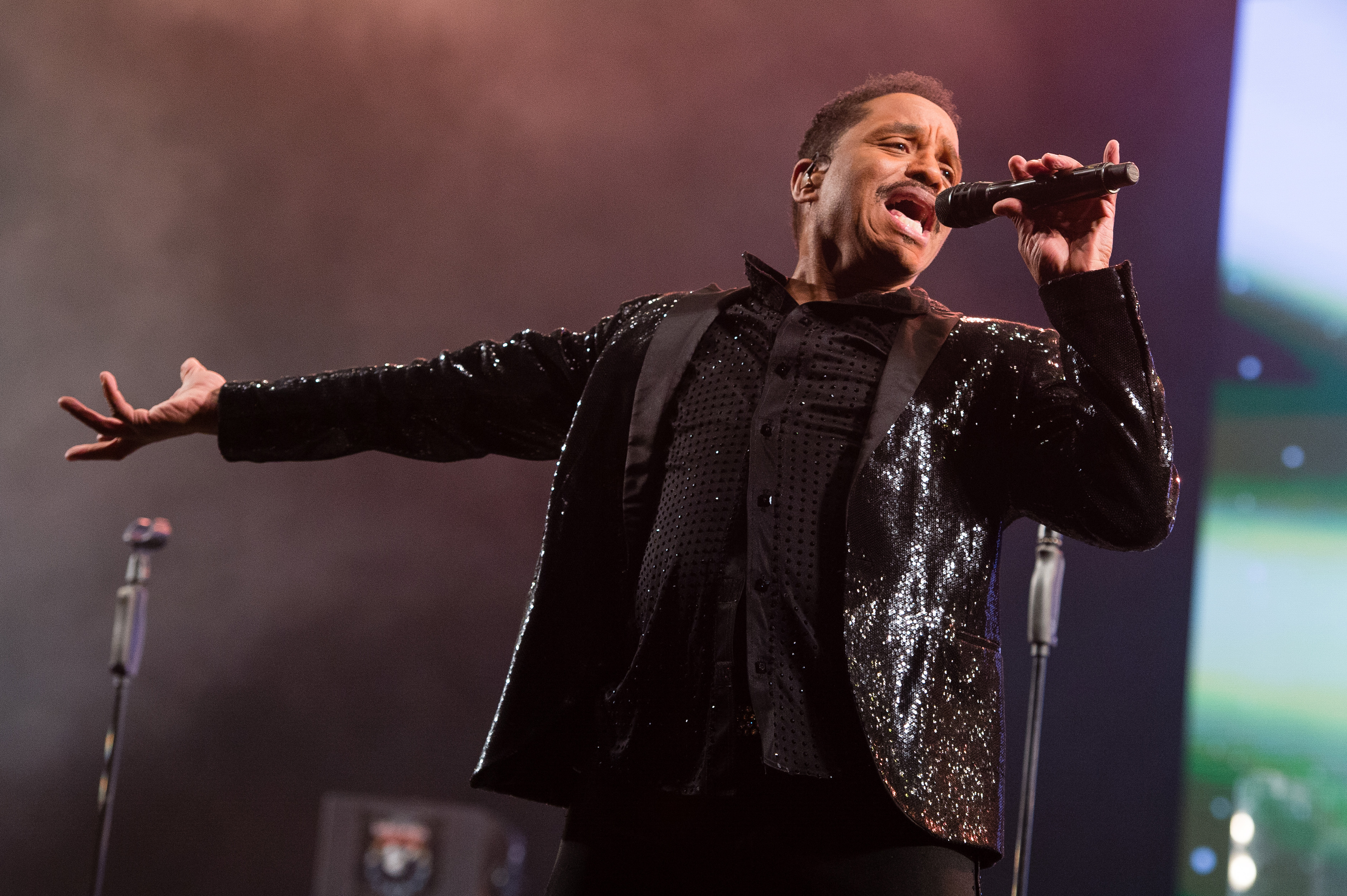 Marlon Jackson bei einem Auftritt an Tag 3 des Glastonbury Festivals 2017 am 24. Juni in England. | Quelle: Getty Images