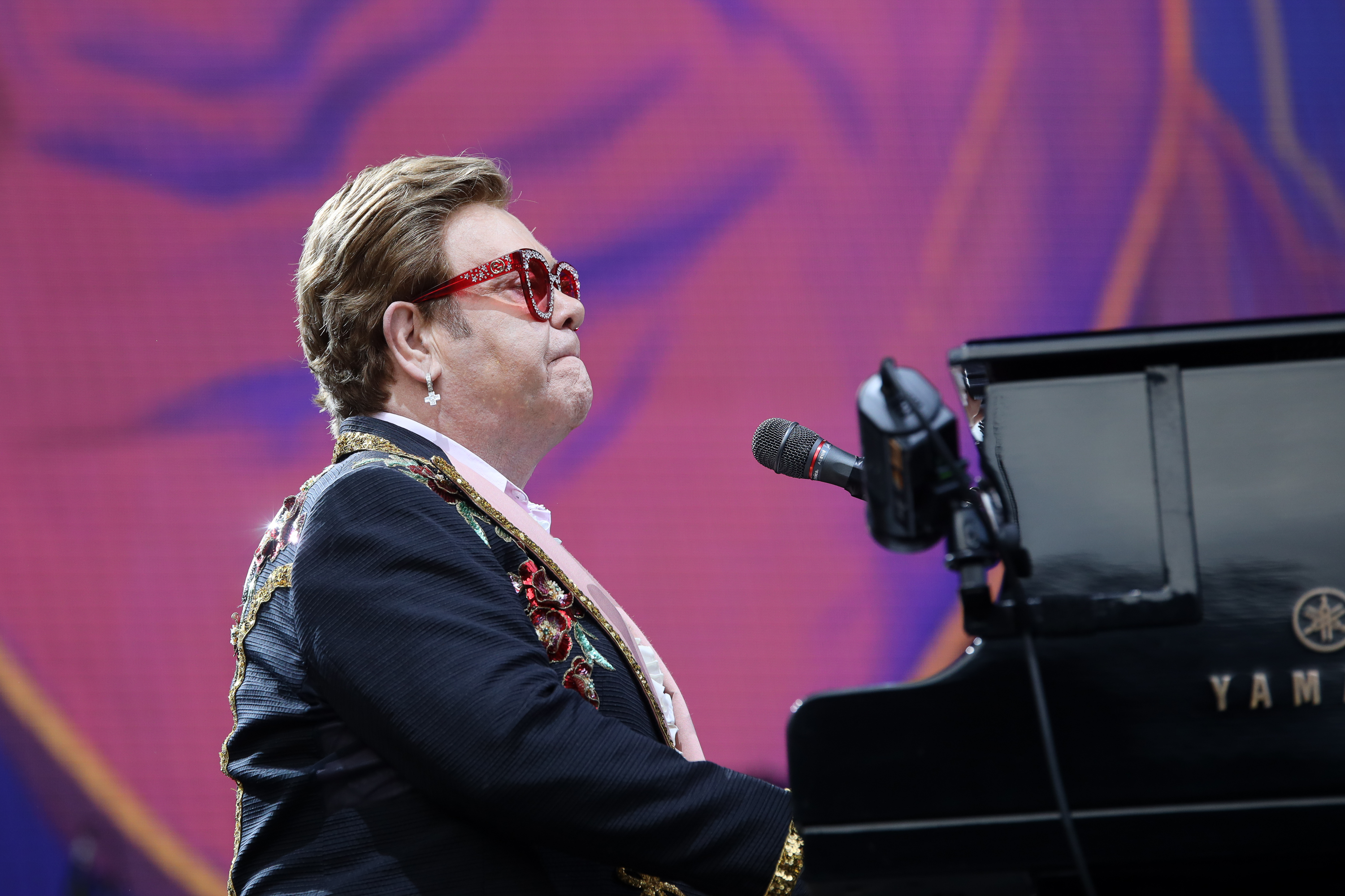 Elton John tritt am 16. Februar 2020 auf | Quelle: Getty Images