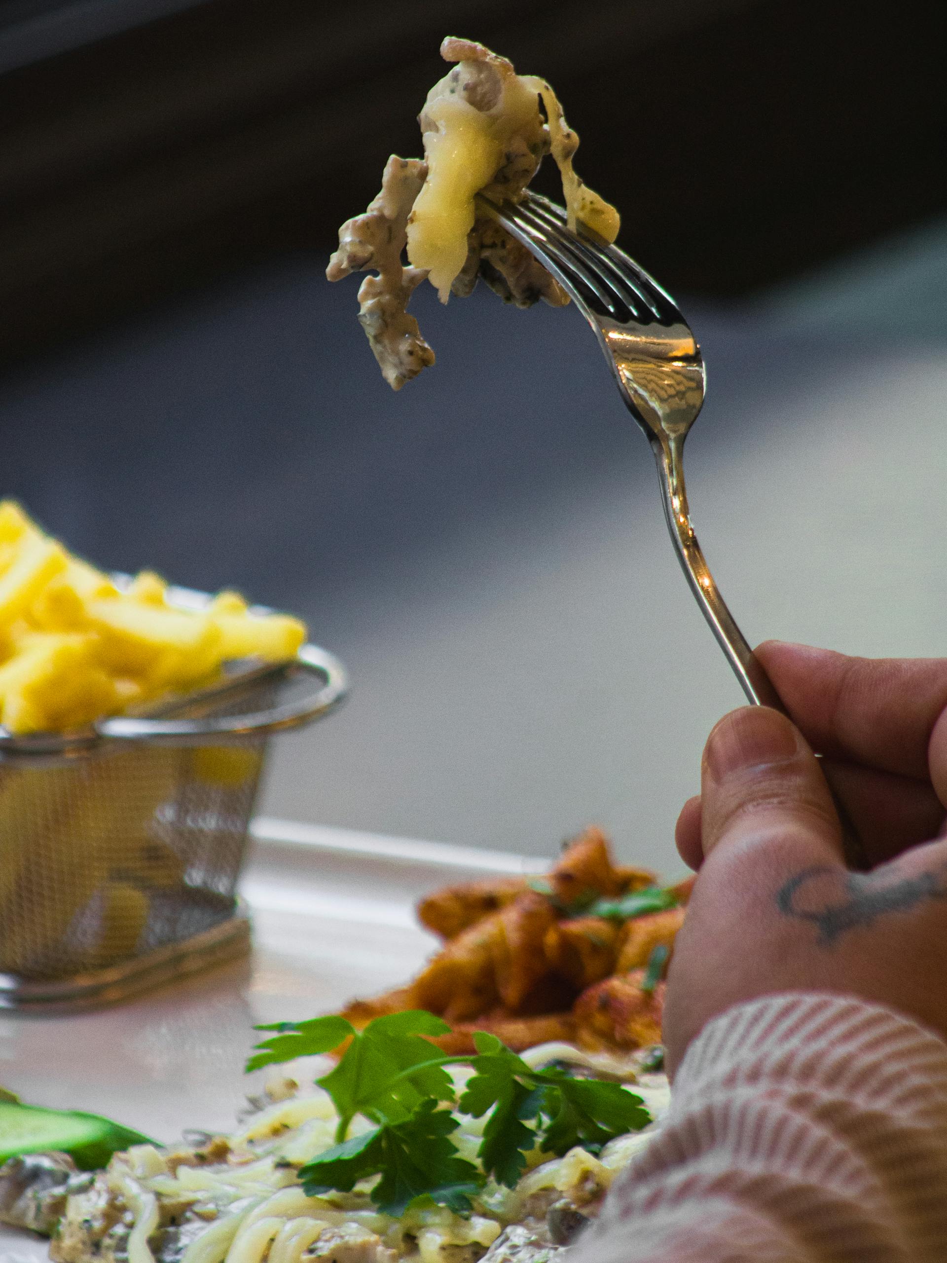 Essen auf einer Gabel | Quelle: Pexels