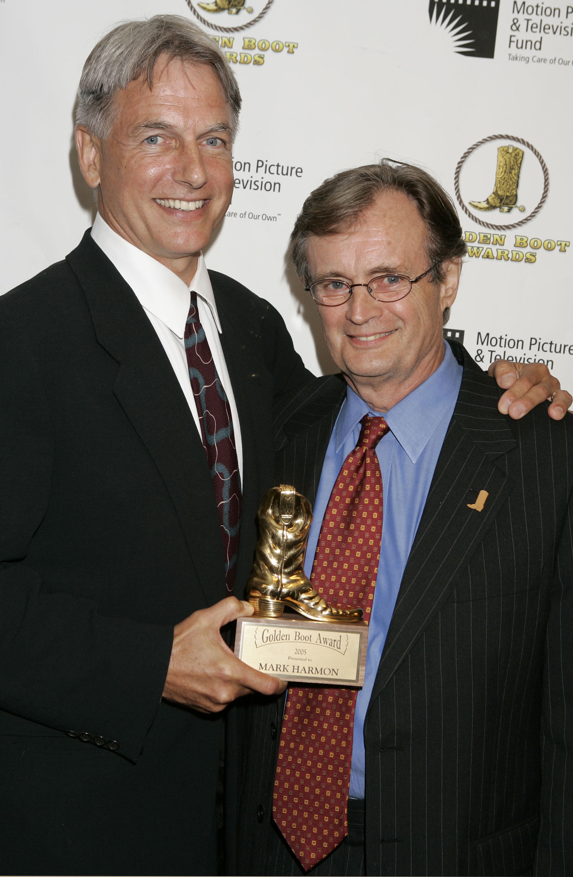 Mark Harmon und David McCallum bei den 23rd Annual Golden Boot Awards am 13. August 2005 | Quelle: Getty Images