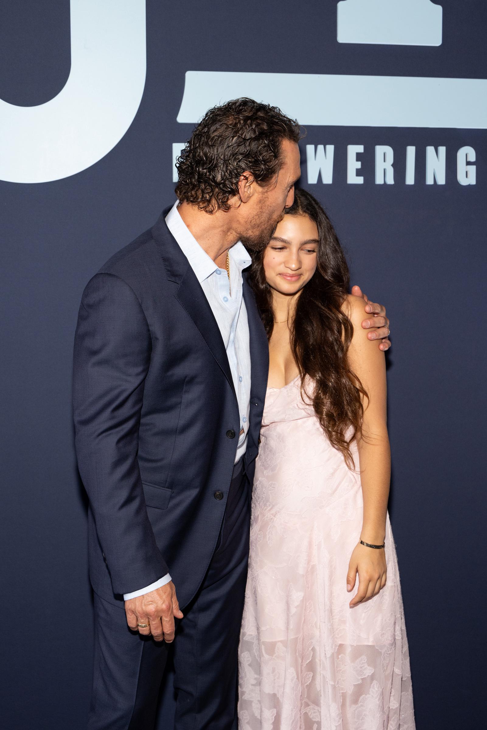 Matthew und Vida McConaughey besuchen die 12. jährliche Mack, Jack & McConaughey Gala im ACL Live in Austin, Texas, am 25. April 2024 | Quelle: Getty Images