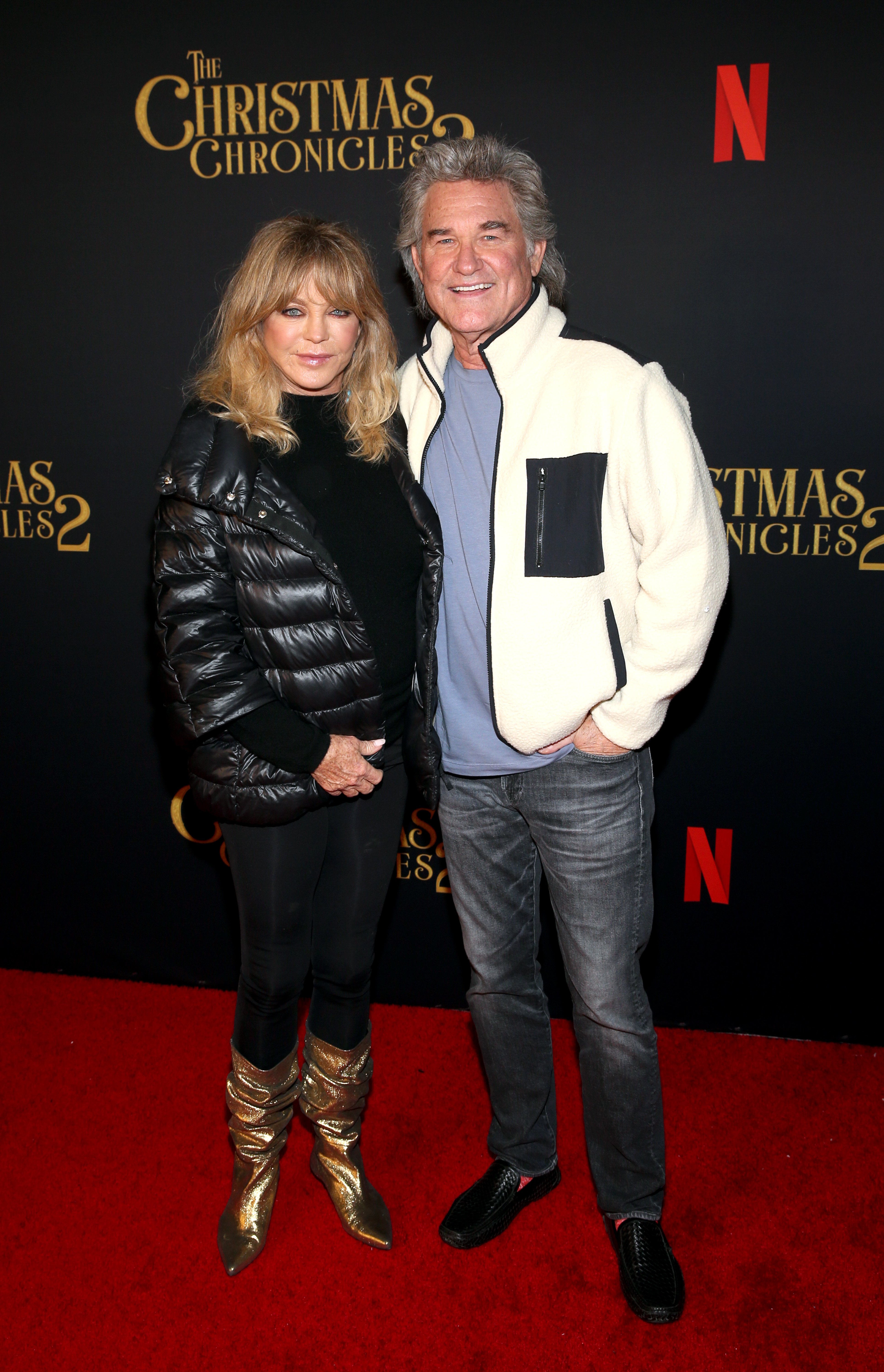 Goldie Hawn und Kurt Russell nehmen am 19. November 2020 an der Drive-In-Veranstaltung "The Christmas Chronicles: Part Two" von Netflix im The Grove in Los Angeles, Kalifornien, teil. | Quelle: Getty Images