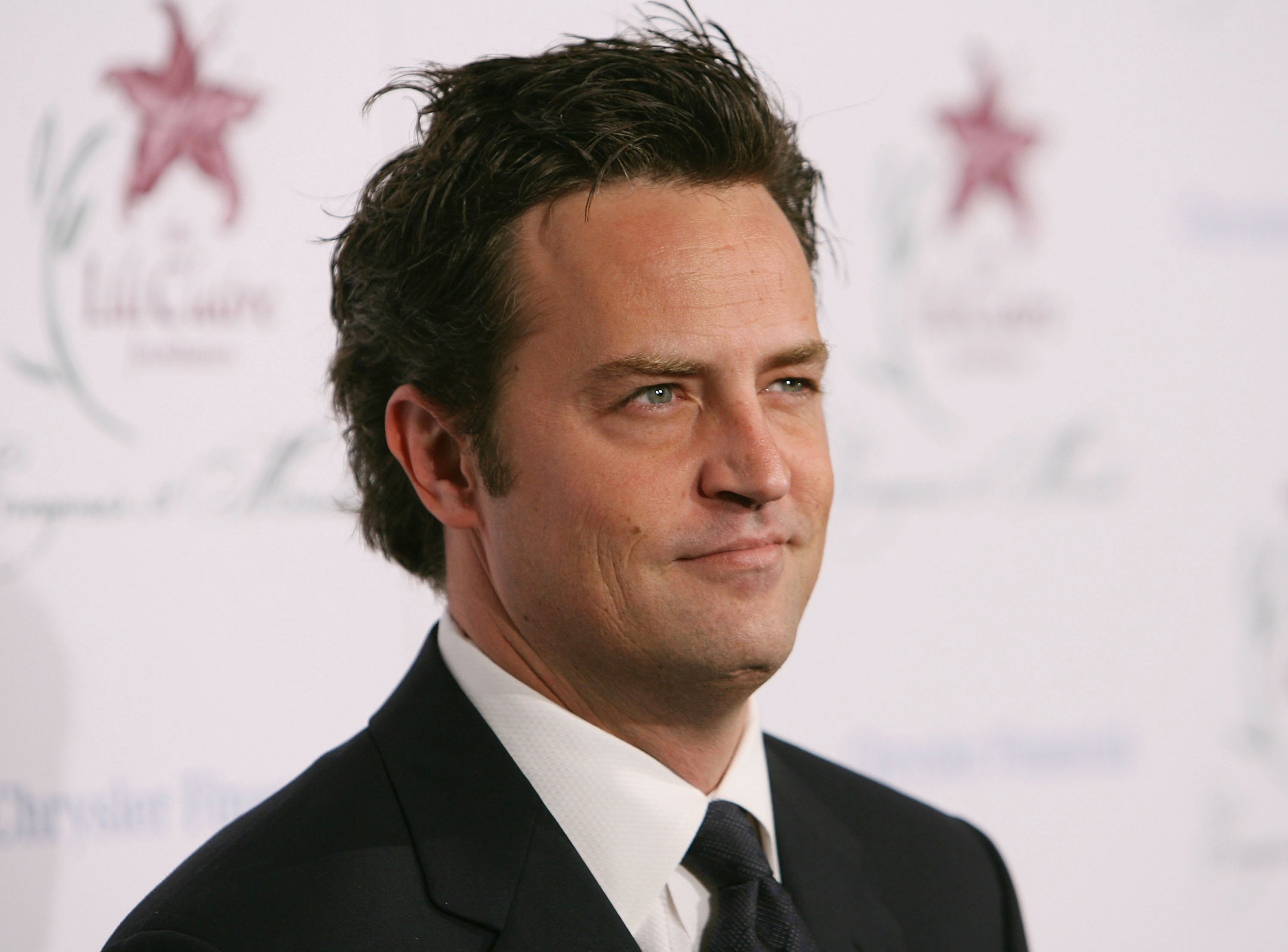 Matthew Perry beim 9. Annual Dinner zugunsten der Lili Claire Foundation am 14. Oktober 2006 in Beverly Hills, Kalifornien. | Quelle: Getty Images