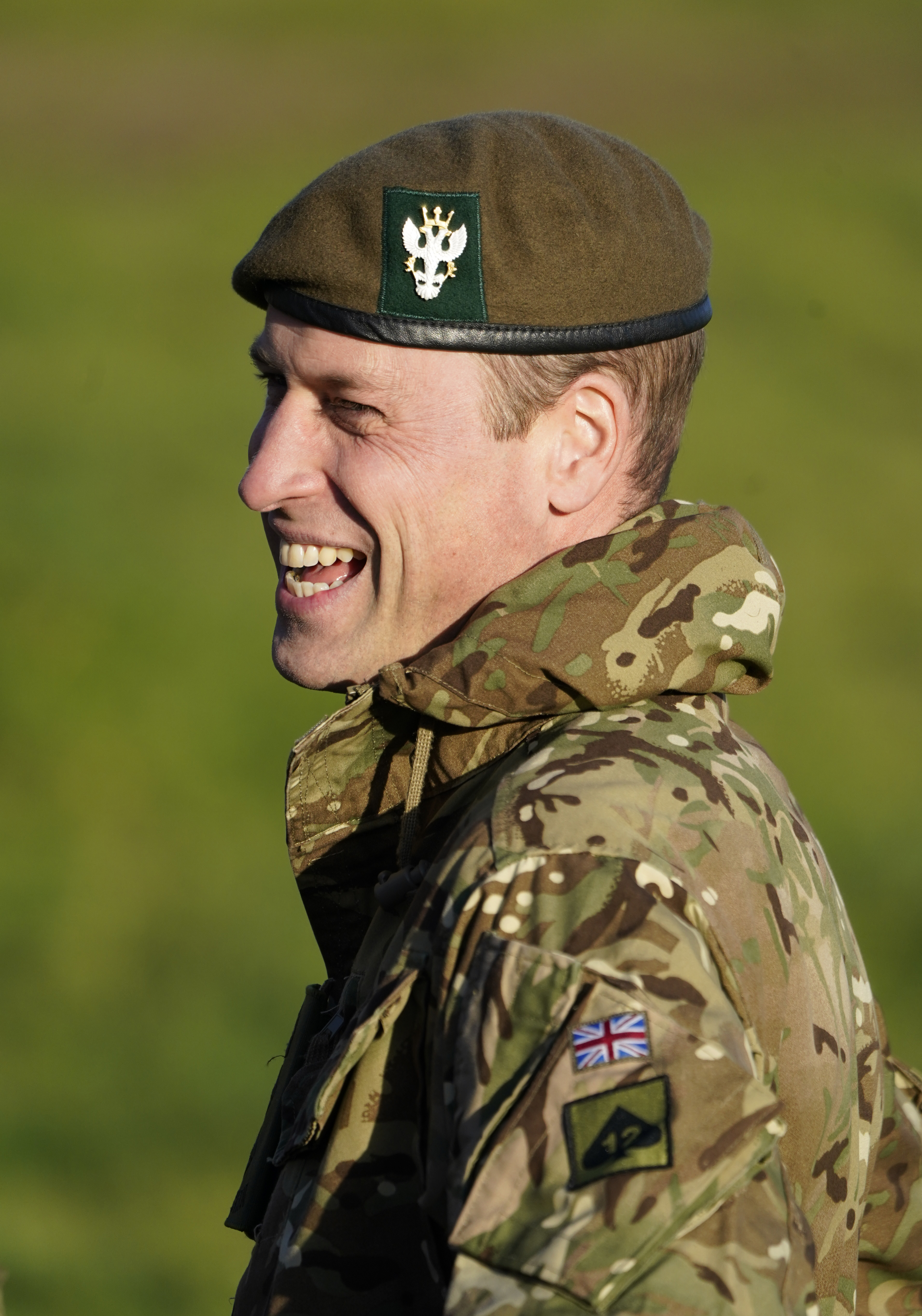 Prinz William bei einem Besuch im Mercian Regiment im Südwesten Großbritanniens am 23. November 2023 | Quelle: Getty Images