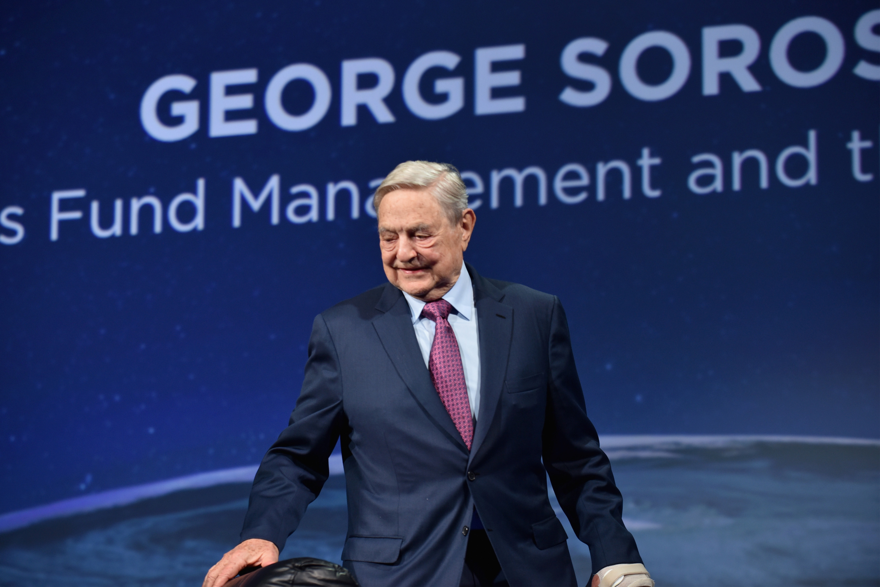 George Soros nimmt am zweiten Tag des Concordia Summit 2016 im Grand Hyatt New York am 20. September 2016 in New York City teil. | Quelle: Getty Images