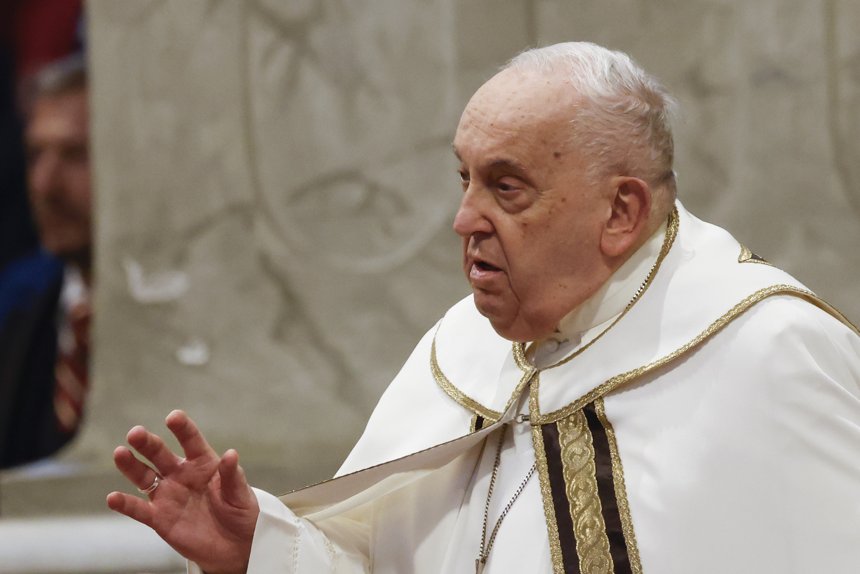 Papst Franziskus leitet eine Messe zum Dreikönigsfest im Petersdom am 6. Januar 2025 in der Vatikanstadt. | Quelle: Getty Images