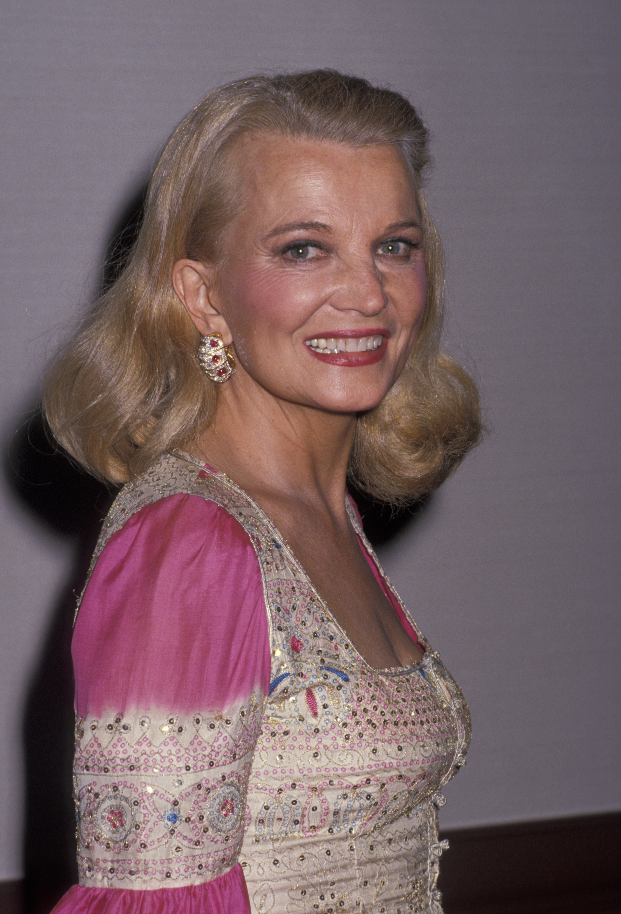 Gena Rowlands besucht die 46th Annual Golden Globe Awards in Beverly Hills, Kalifornien, am 28. Januar 1989. | Quelle: Getty Images