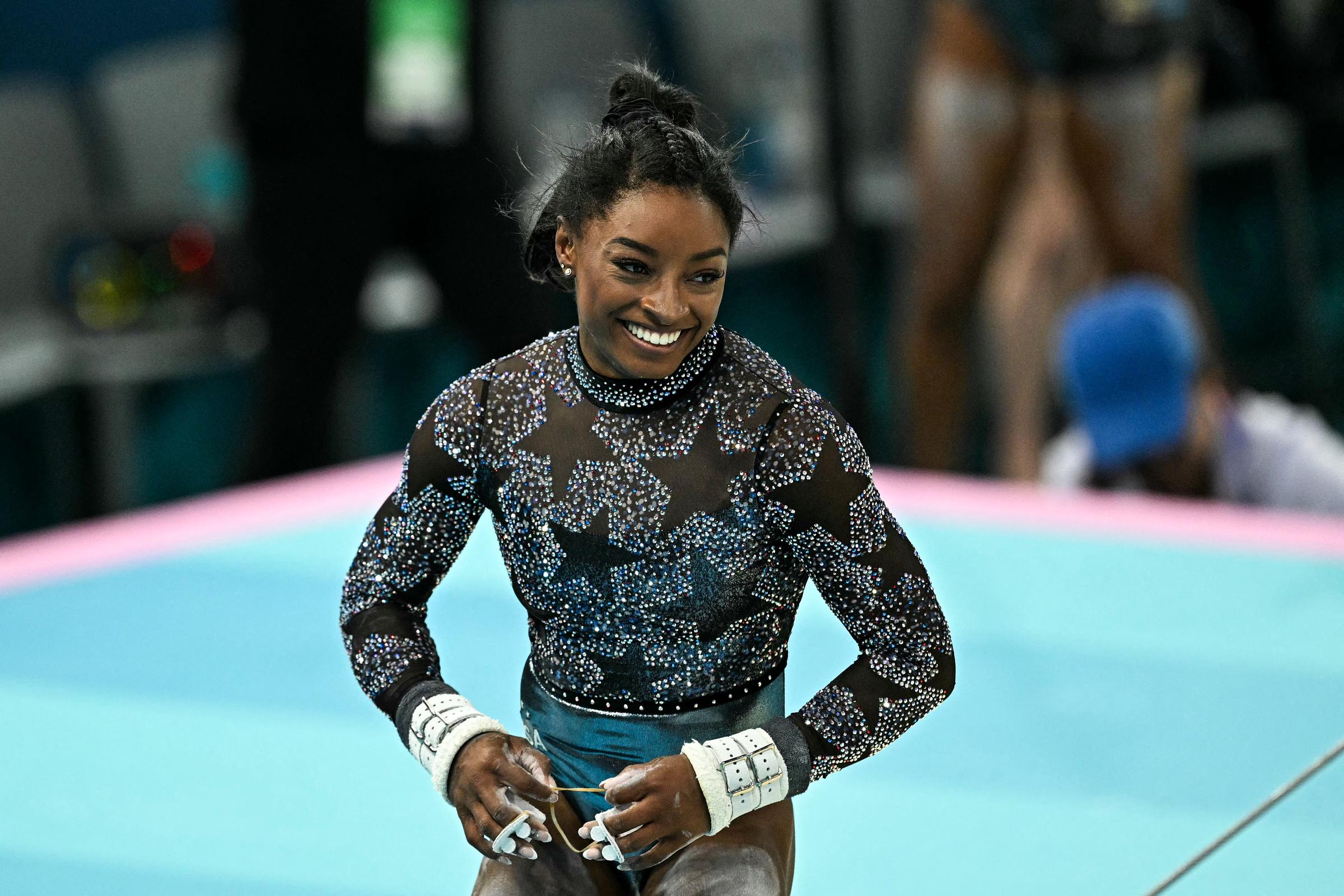 Simone Biles während der Qualifikation für das Kunstturnen der Frauen in Paris, Frankreich am 28. Juli 2024 | Quelle: Getty Images