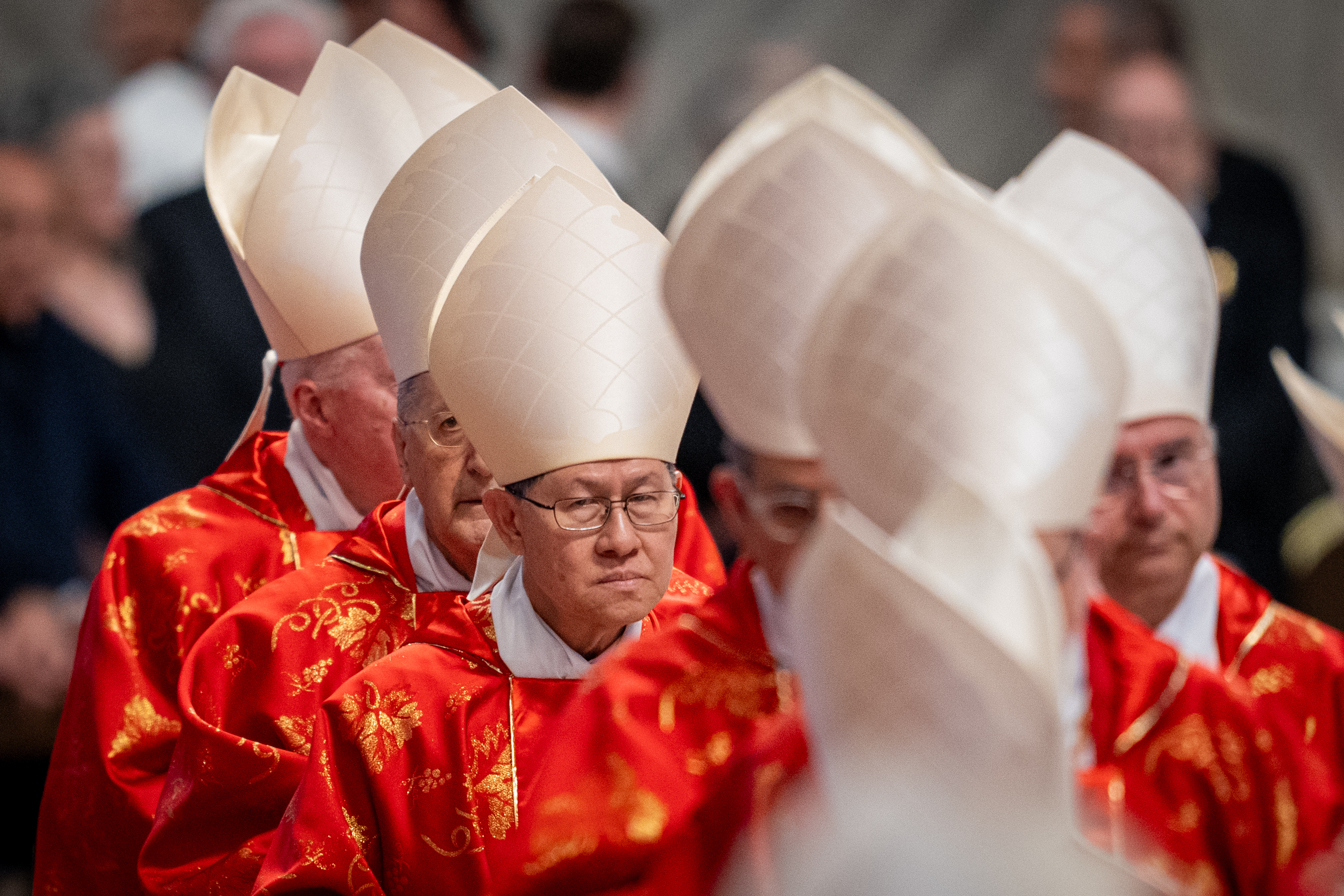 Kardinal Luis Antonio Tagle bei der Abschlussmesse vor dem Konklave im Petersdom am 7. Mai 2025 | Quelle: Getty Images