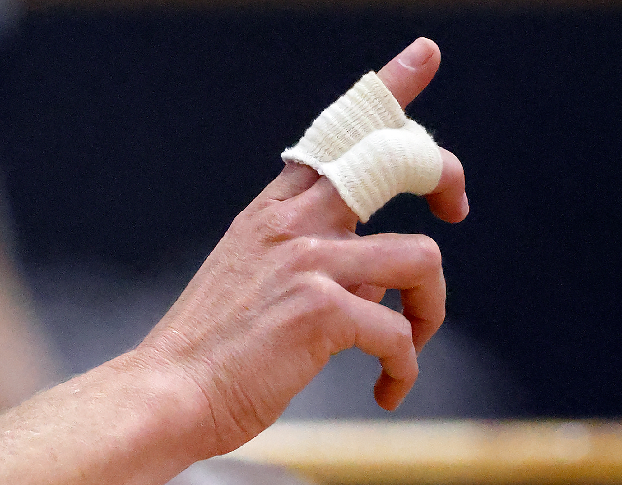 Eine Nahaufnahme von Prinzessin Catherines bandagierten Fingern beim Rugby League Inclusivity Day in Hull, England am 5. Oktober 2023 | Quelle: Getty Images
