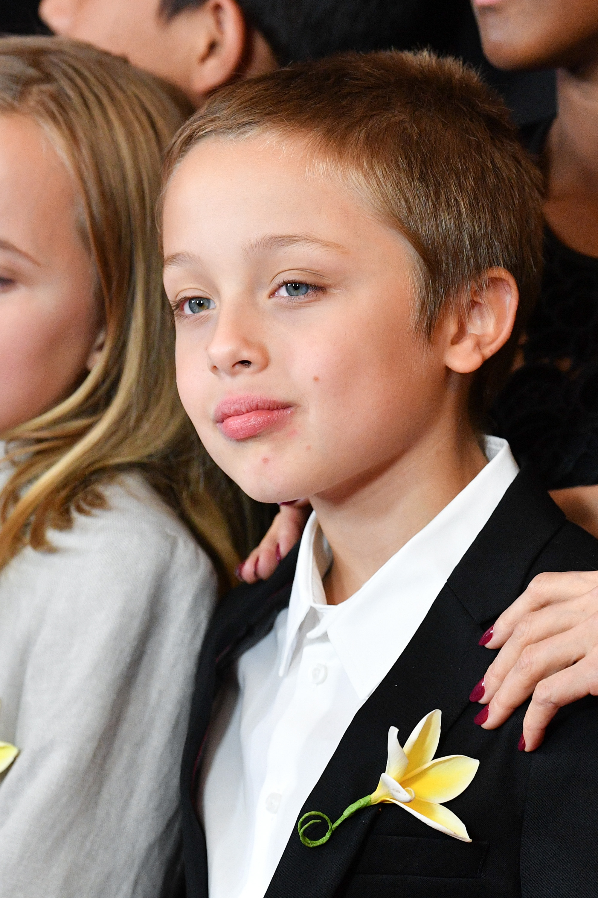 Knox Leon und Jolie-Pitt nehmen an der New Yorker Premiere von