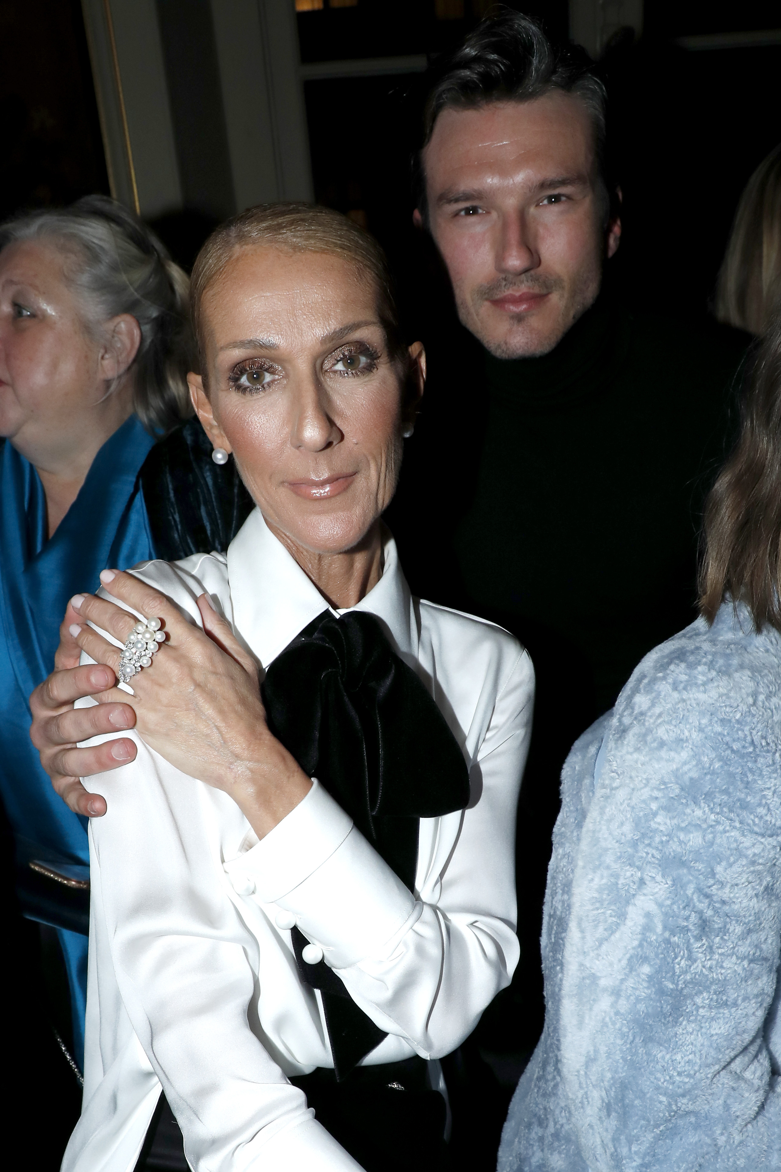 Celine Dion und Pepe Munoz bei der Giorgio Armani Prive Haute Couture Spring Summer 2019 Show am 22. Januar 2019 in Paris, Frankreich. | Quelle: Getty Images