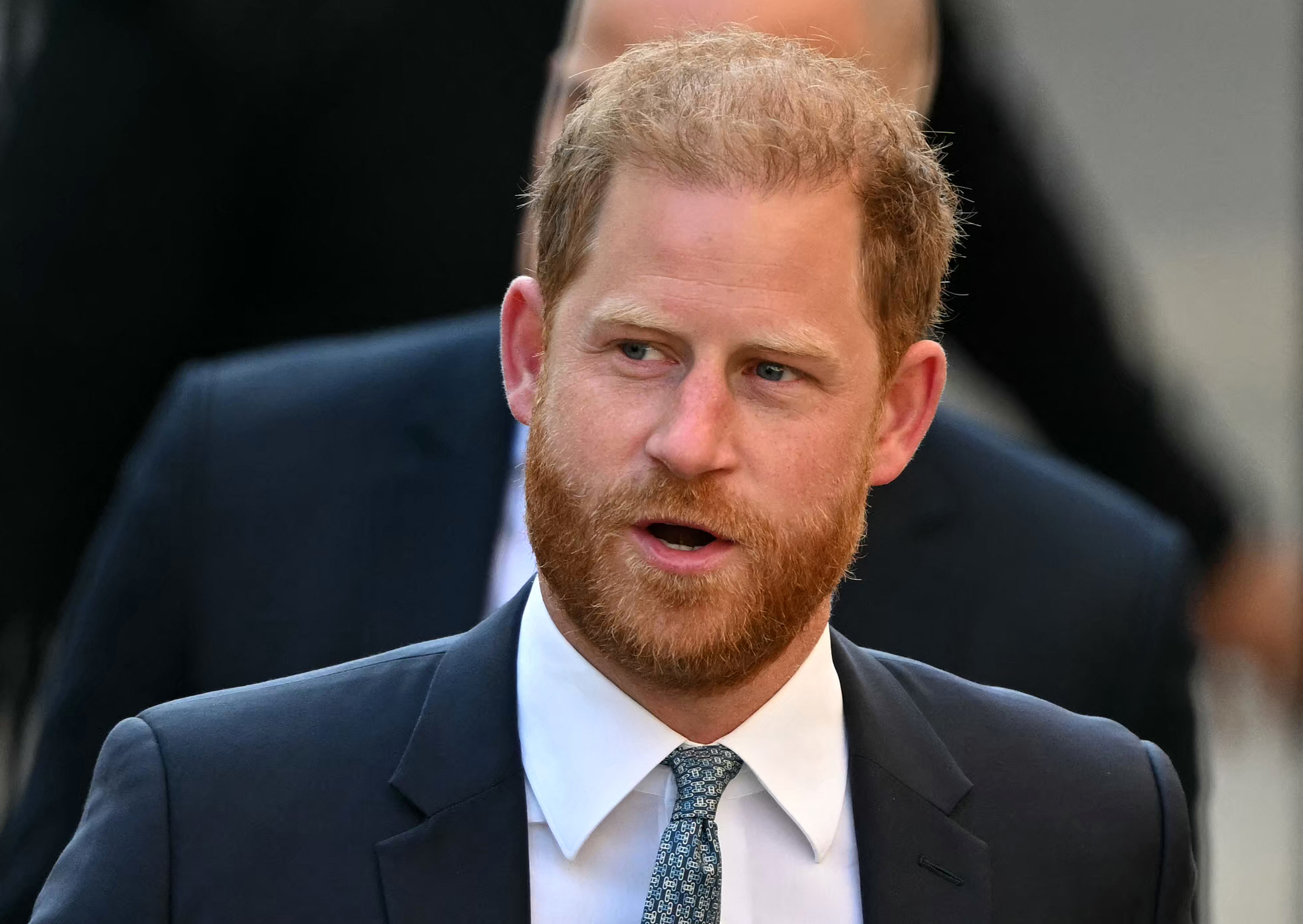 Prinz Harry kommt am 8. April 2025 vor dem britischen High Court in London an, um seinen Rechtsstreit um die Sicherheit Großbritanniens zu führen. | Quelle: Getty Images