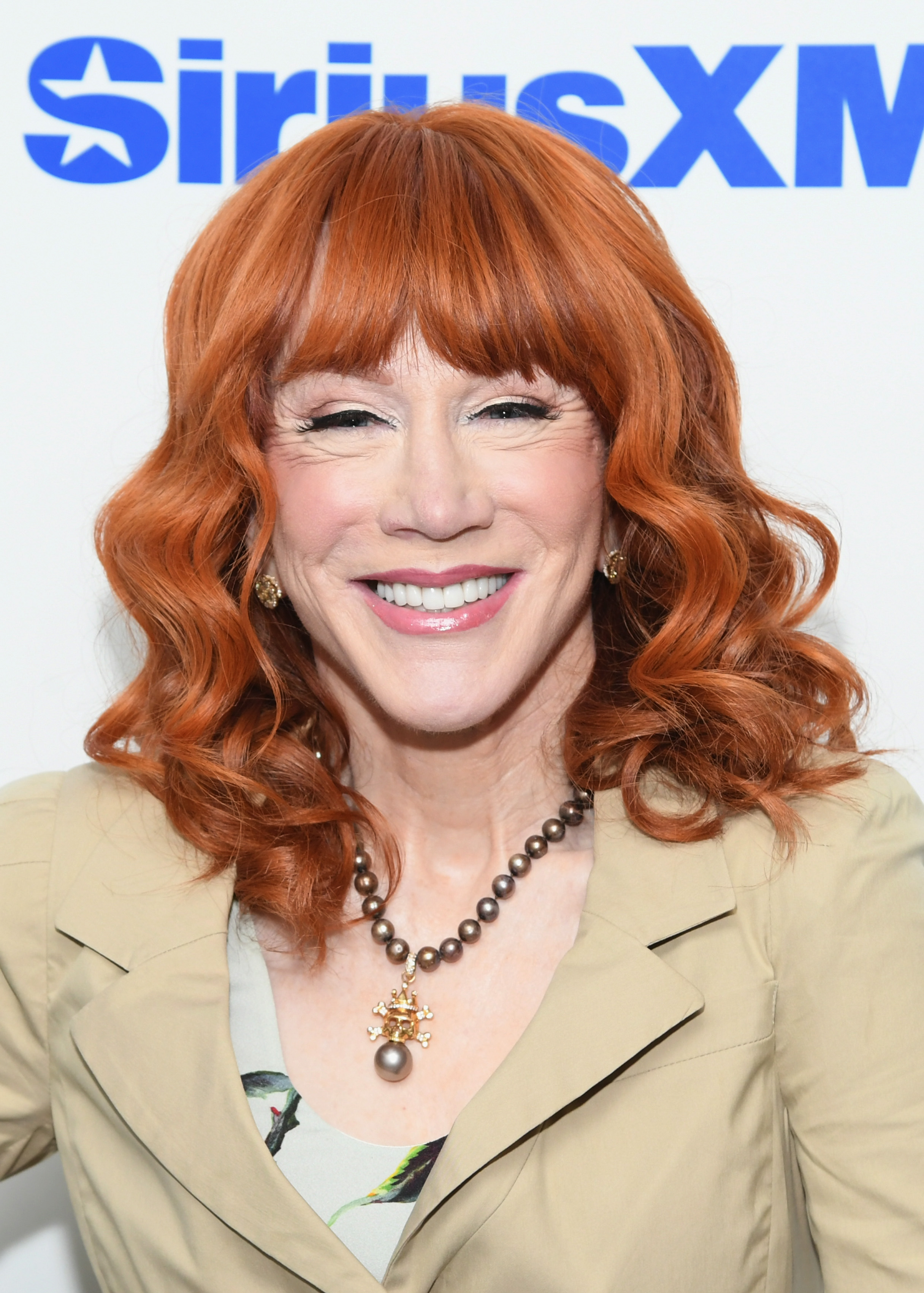 Kathy Griffin besucht die SiriusXM Studios am 29. Oktober 2025 in New York City. | Quelle: Getty Images