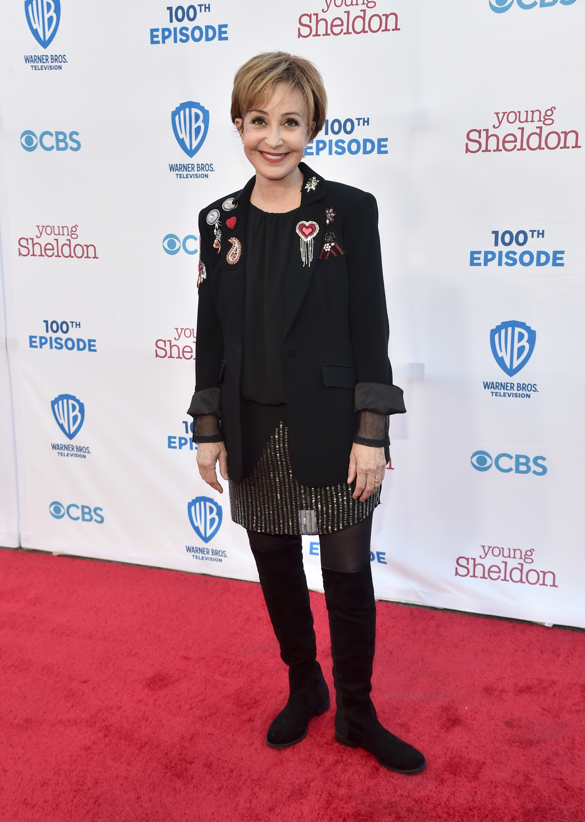 Annie Potts bei der Premiere der 100. Folge von "Young Sheldon" am 18. März 2022 | Quelle: Getty Images