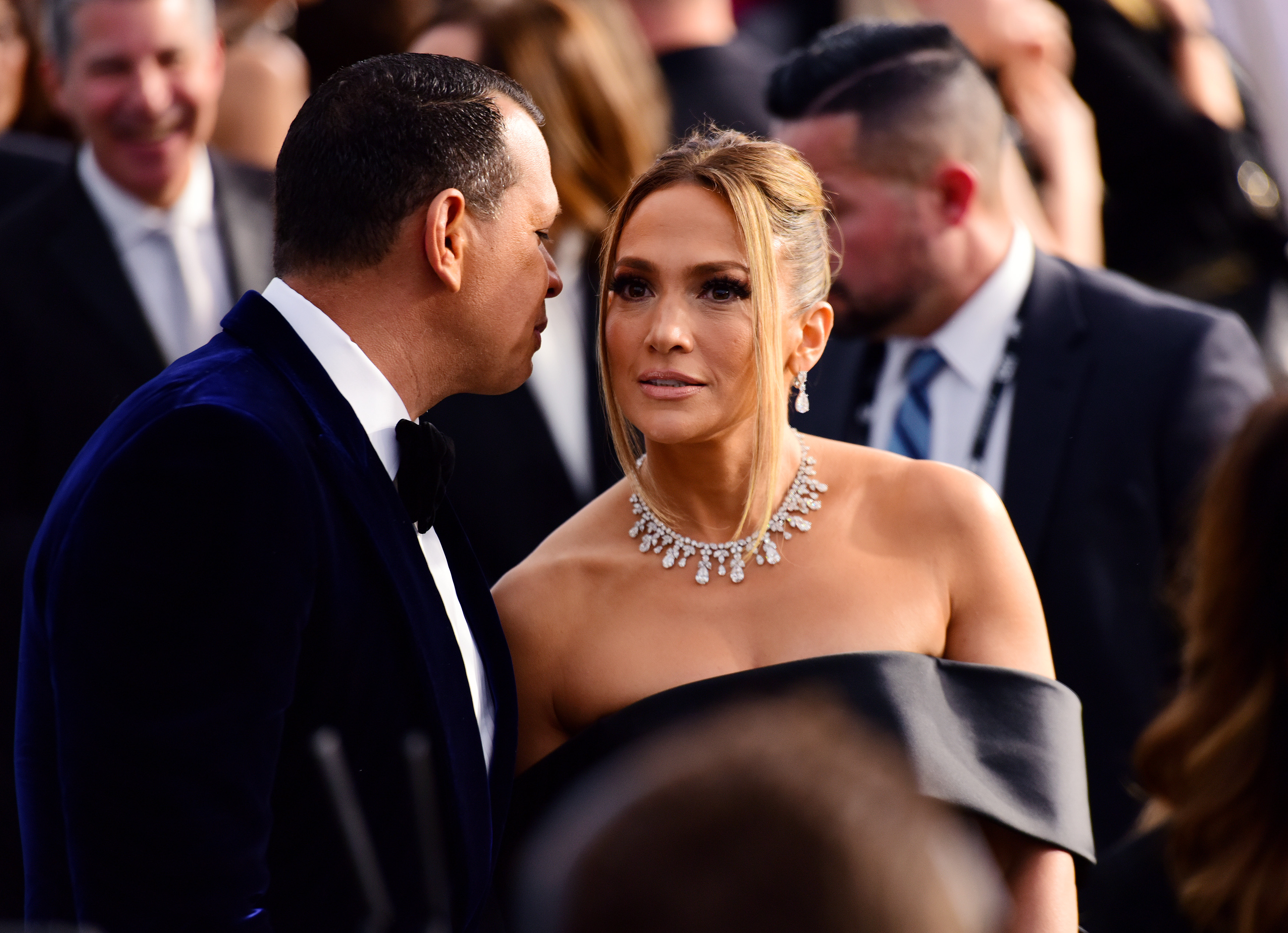 Jennifer Lopez und Alex Rodriguez besuchen die 26th Annual Screen Actors Guild Awards im Shrine Auditorium am 19. Januar 2020 in Los Angeles, Kalifornien | Quelle: Getty Images