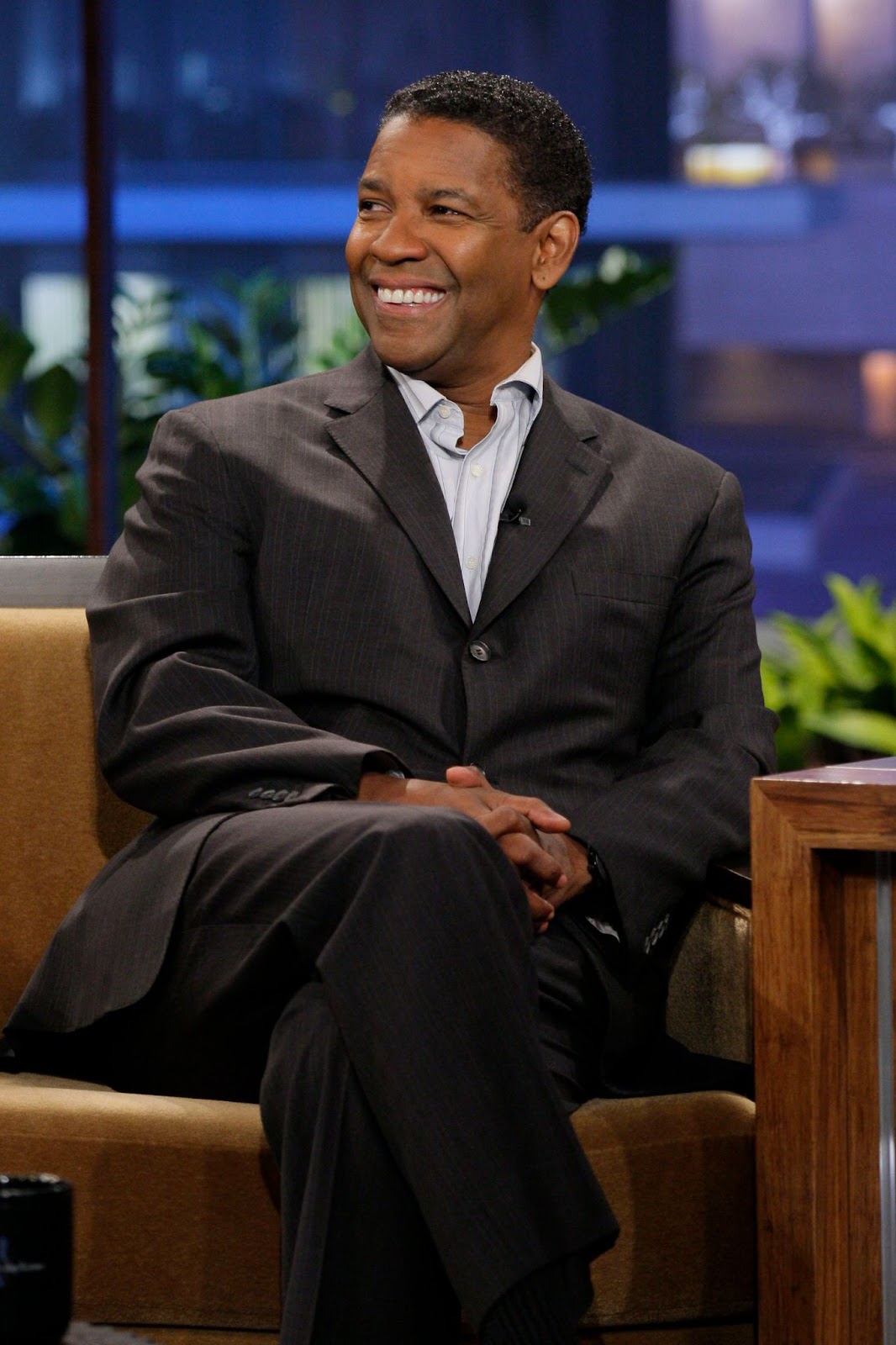 Denzel Washington in der "The Tonight Show with Jay Leno" am 23. Oktober 2012. | Quelle: Getty Images