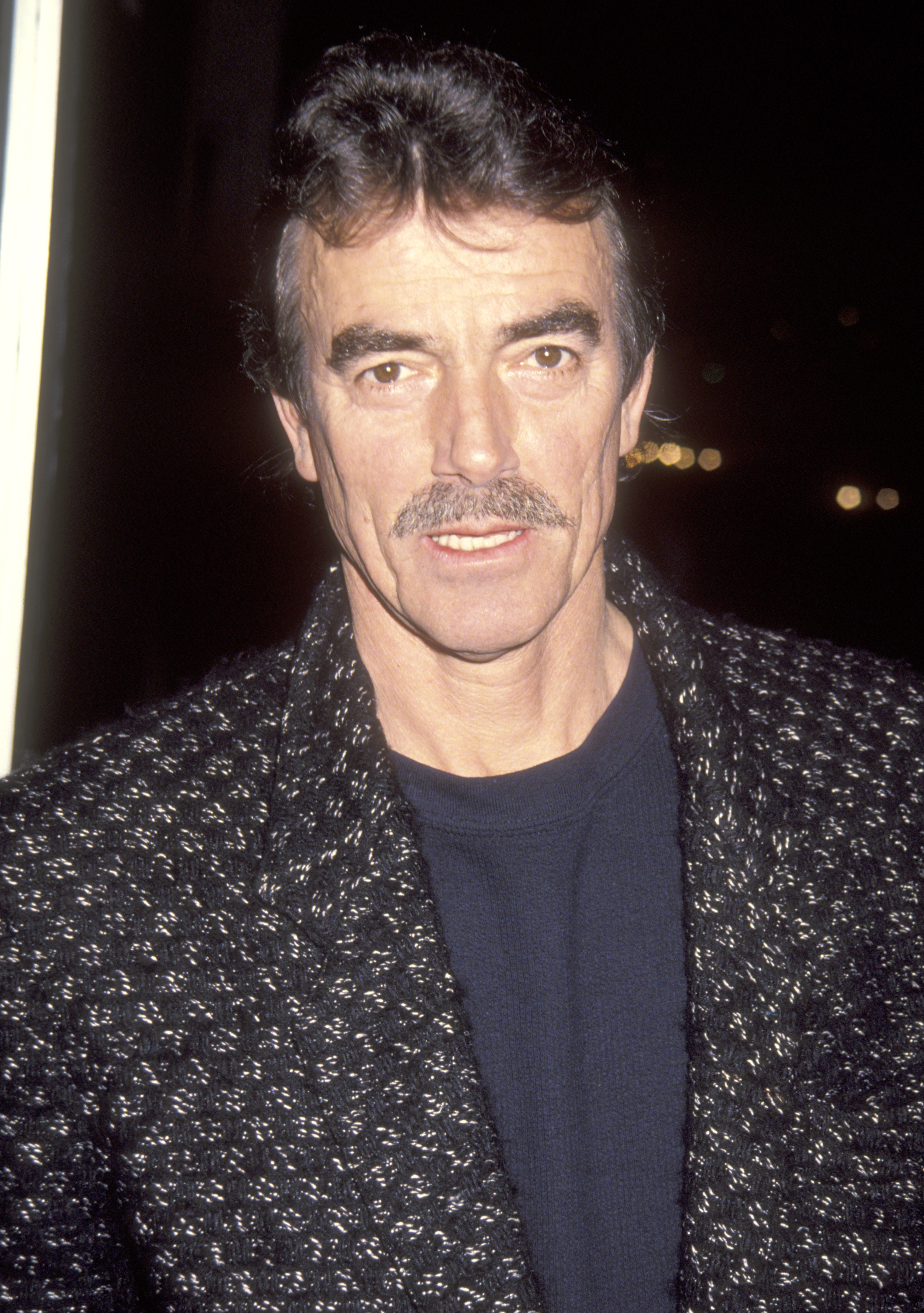 Der Hollywoodstar bei der Sondervorführung von „The Last Paesan" auf dem American Film Market am 28. Februar 1993 in Santa Monica, Kalifornien. | Quelle: Getty Images
