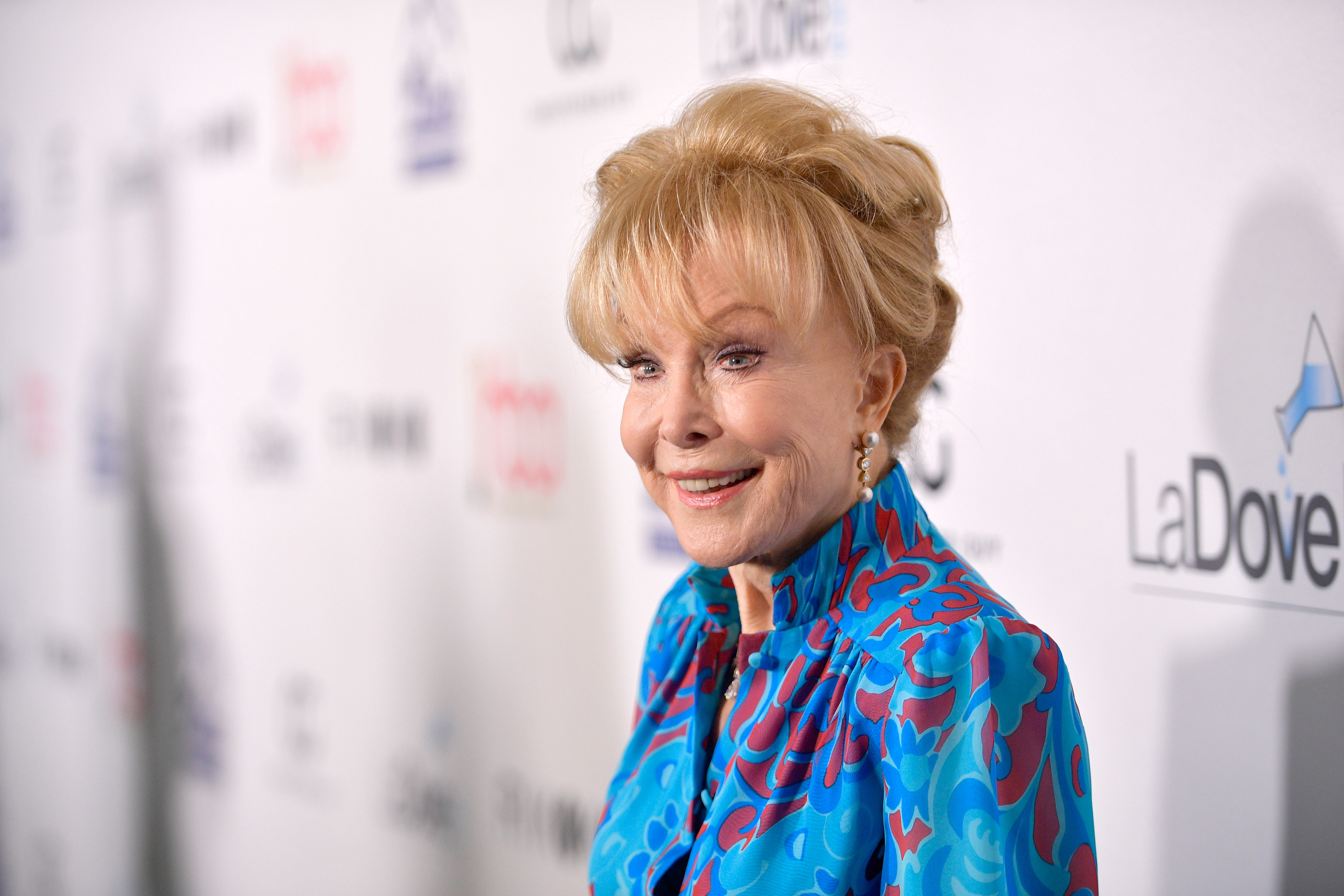 Barbara Eden besucht die 4. Hollywood Beauty Awards im Avalon Hollywood am 25. Februar 2018 in Los Angeles, Kalifornien. | Quelle: Getty Images