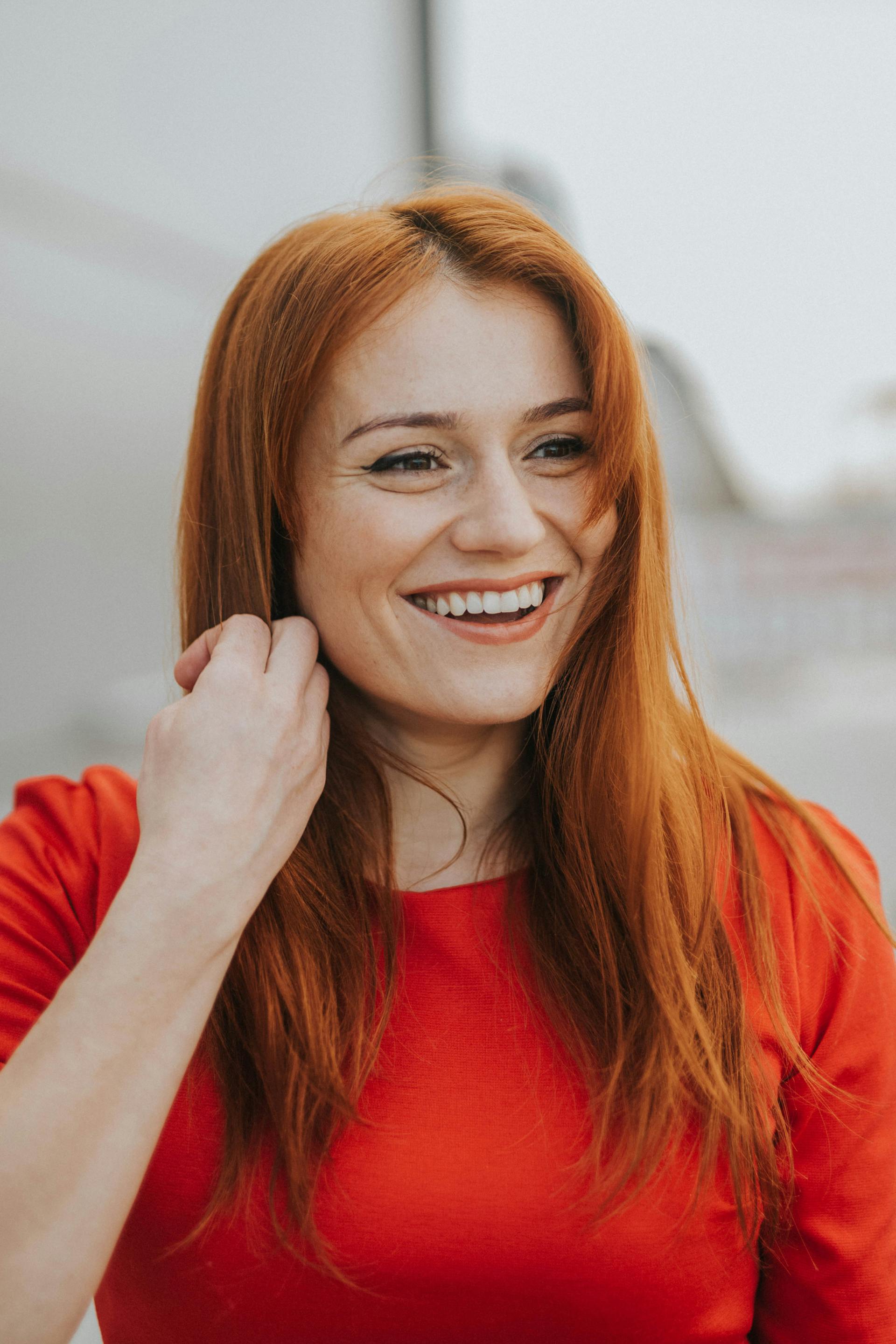 Eine lachende Frau | Quelle: Pexels