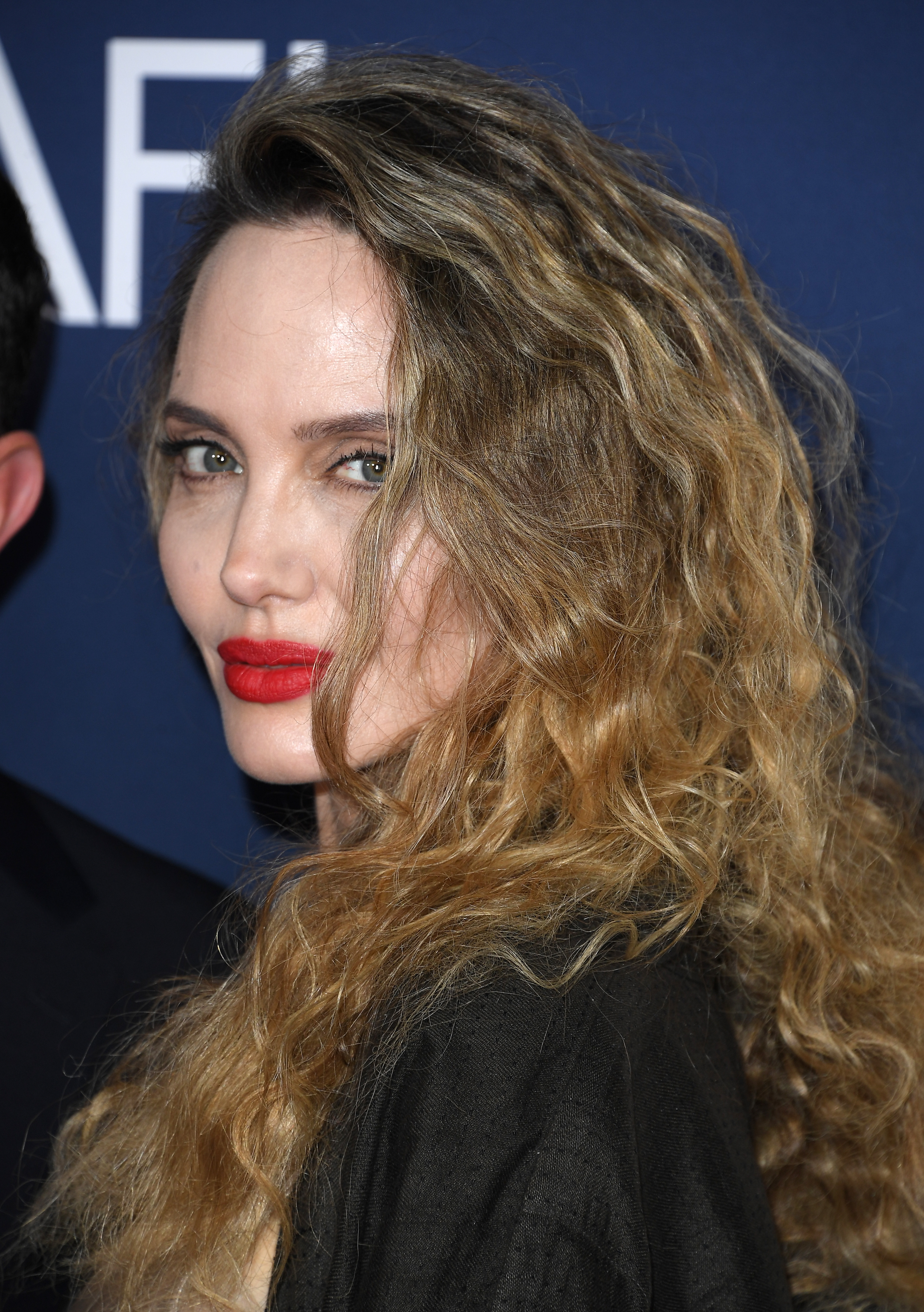 Angelina Jolie bei der "Maria"-Premiere in Hollywood, Kalifornien | Quelle: Getty Images