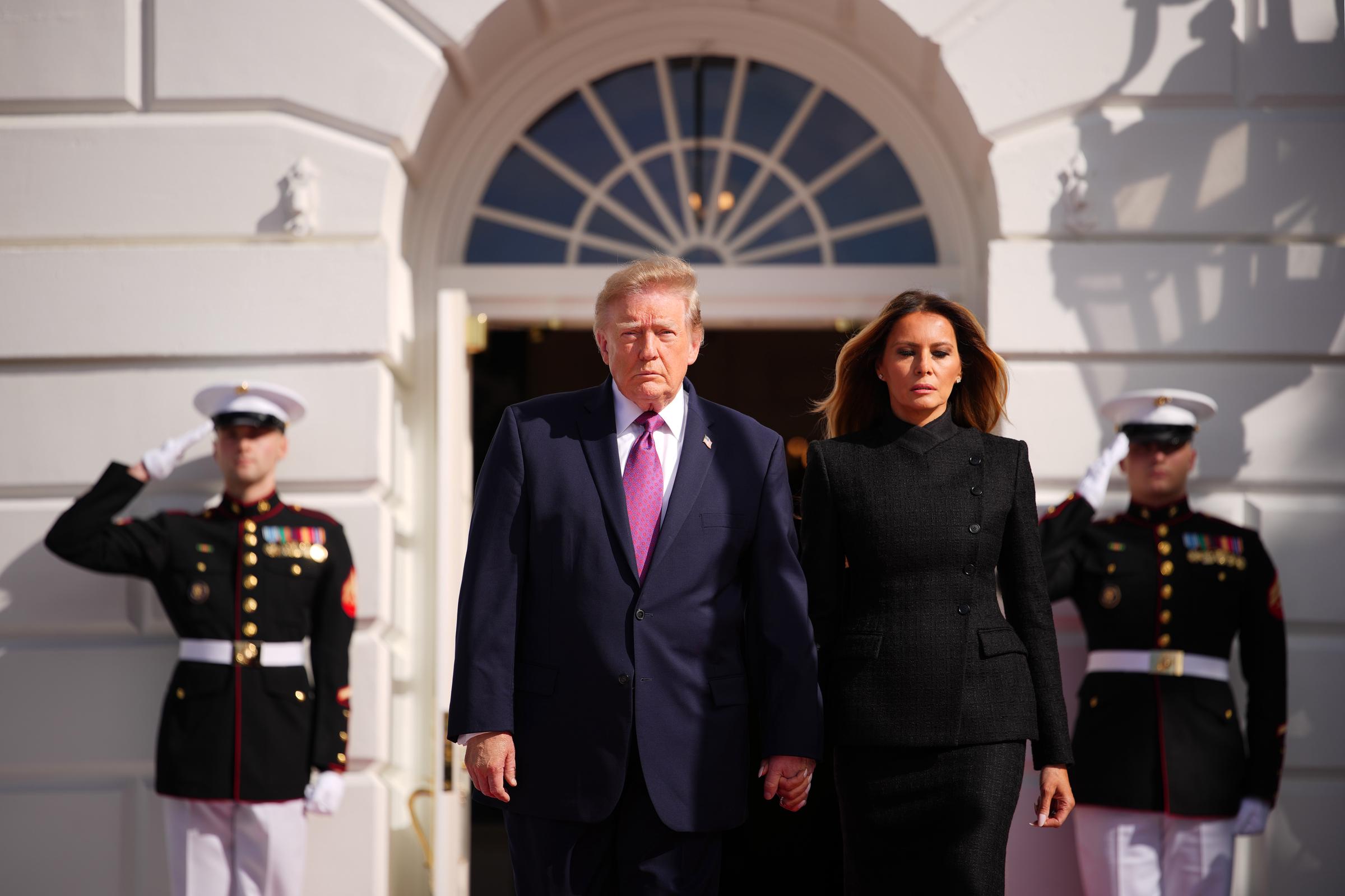 Der Terminplan für September zeigte auch, dass Melania ihren langjährigen Fokus auf Kinder hinter sich ließ. Mit „Imperia“ begann sie, sich öffentlich verstärkt zu Themen wie Frauen, Führungskompetenz in der Wirtschaft und wirtschaftliche Eigenverantwortung zu äußern. | Quelle: Getty Images