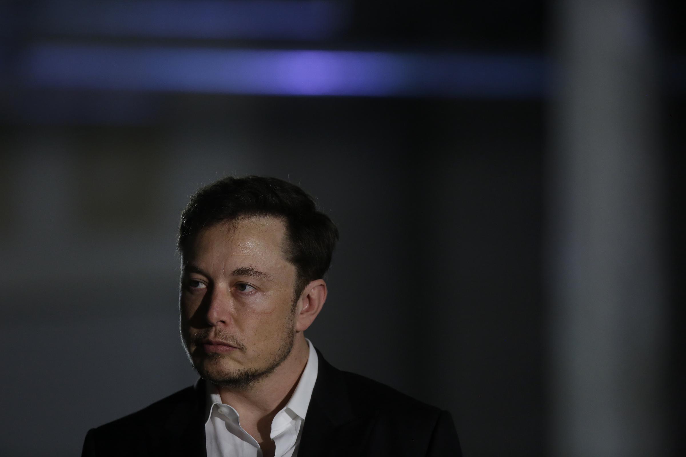 Elon Musk während einer Pressekonferenz in Chicago, Illinois, am 14. Juni 2018 | Quelle: Getty Images