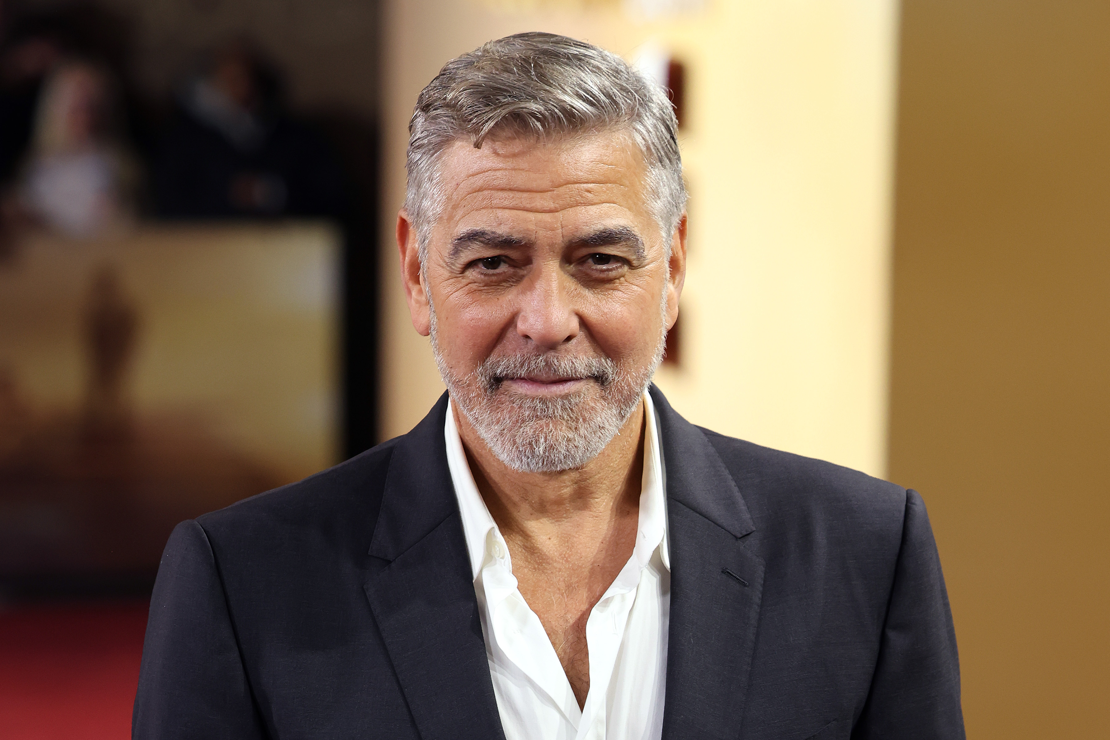 George Clooney bei der britischen Premiere von "The Boys In The Boat", 2023 | Quelle: Getty Images