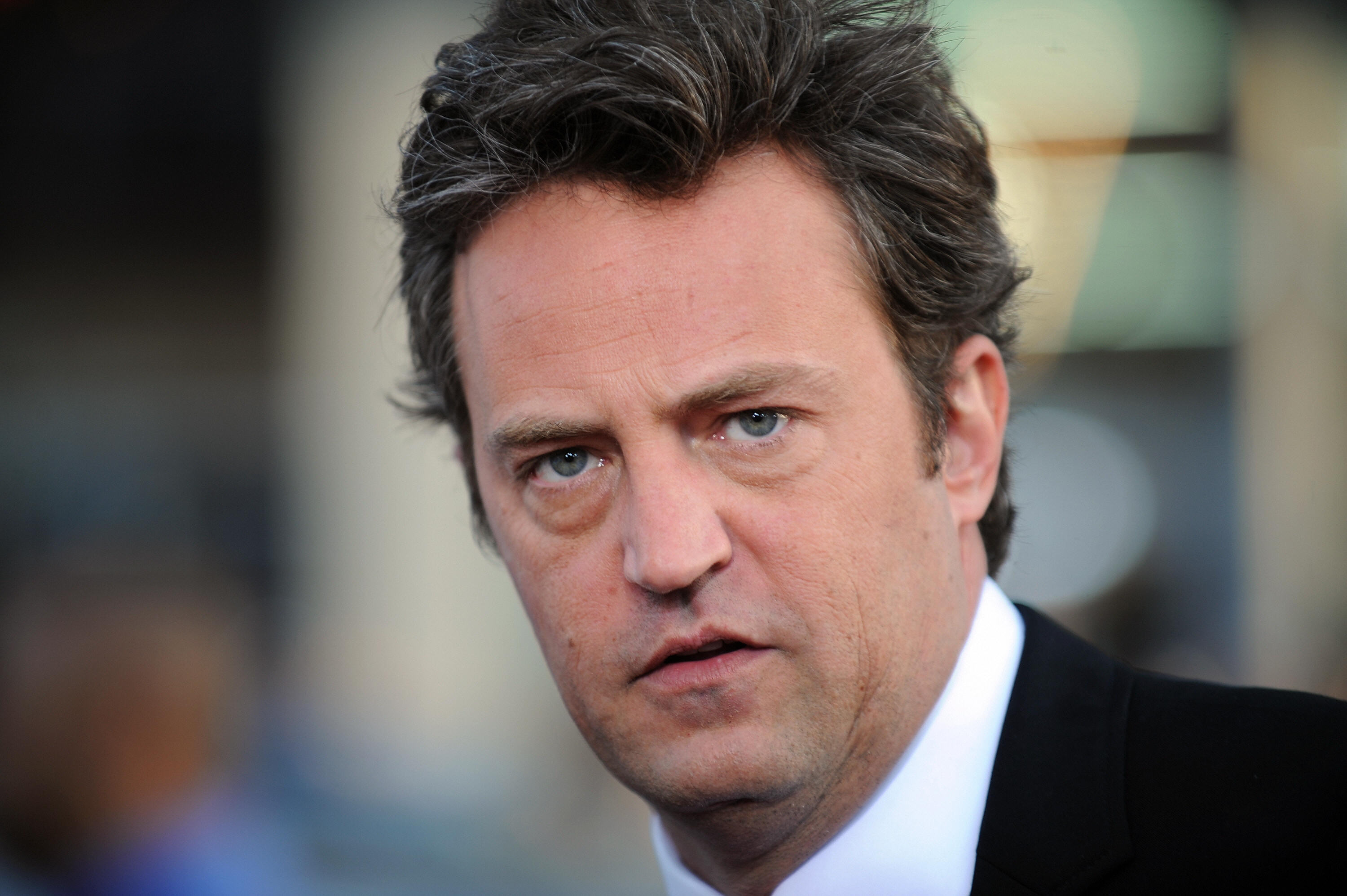 Matthew Perry bei der Los Angeles Premiere von "17 Again" in Hollywood, Kalifornien, am 14. April 2009 | Quelle: Getty Images