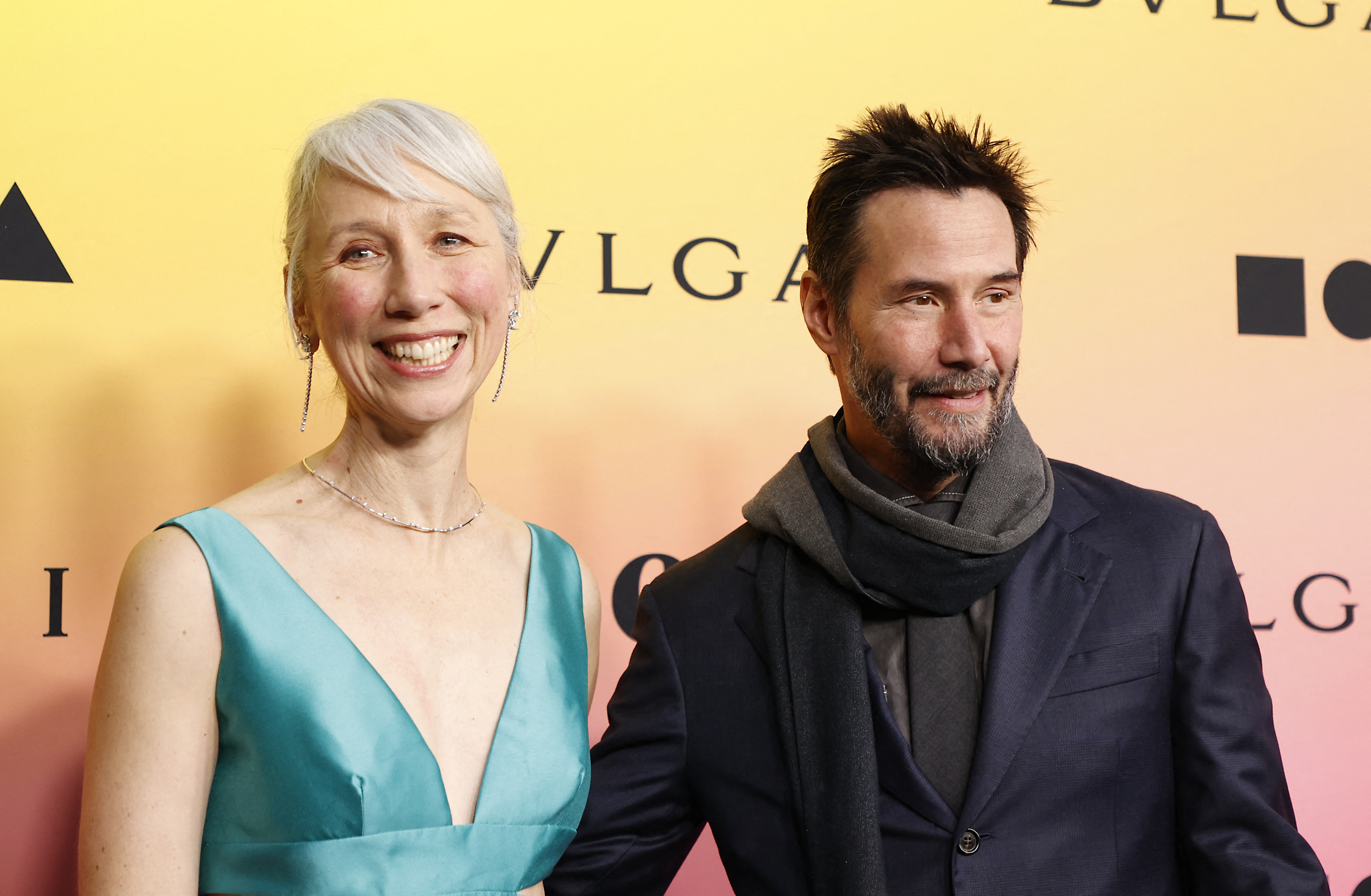 Alexandra Grant und Keanu Reeves kommen zur MOCA Gala 2024 in Los Angeles am 13. April 2024 | Quelle: Getty Images