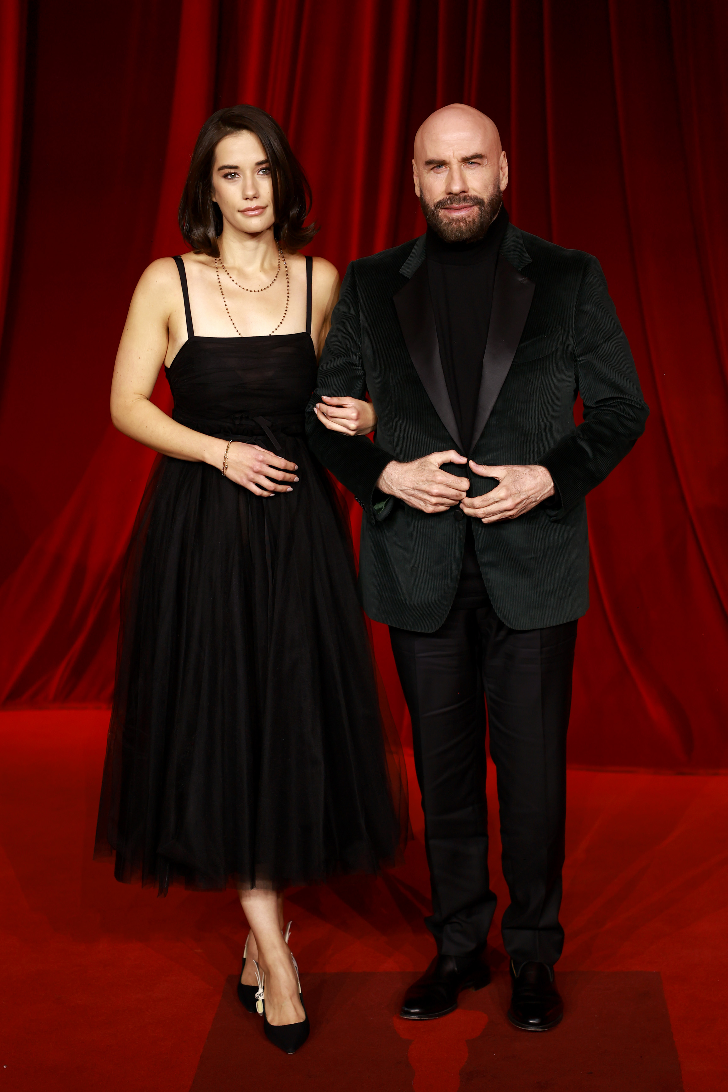 Ella Bleu und John Travolta bei der Fourth Annual Academy Museum Gala am 19. Oktober 2024 in Los Angeles, Kalifornien | Quelle: Getty Images