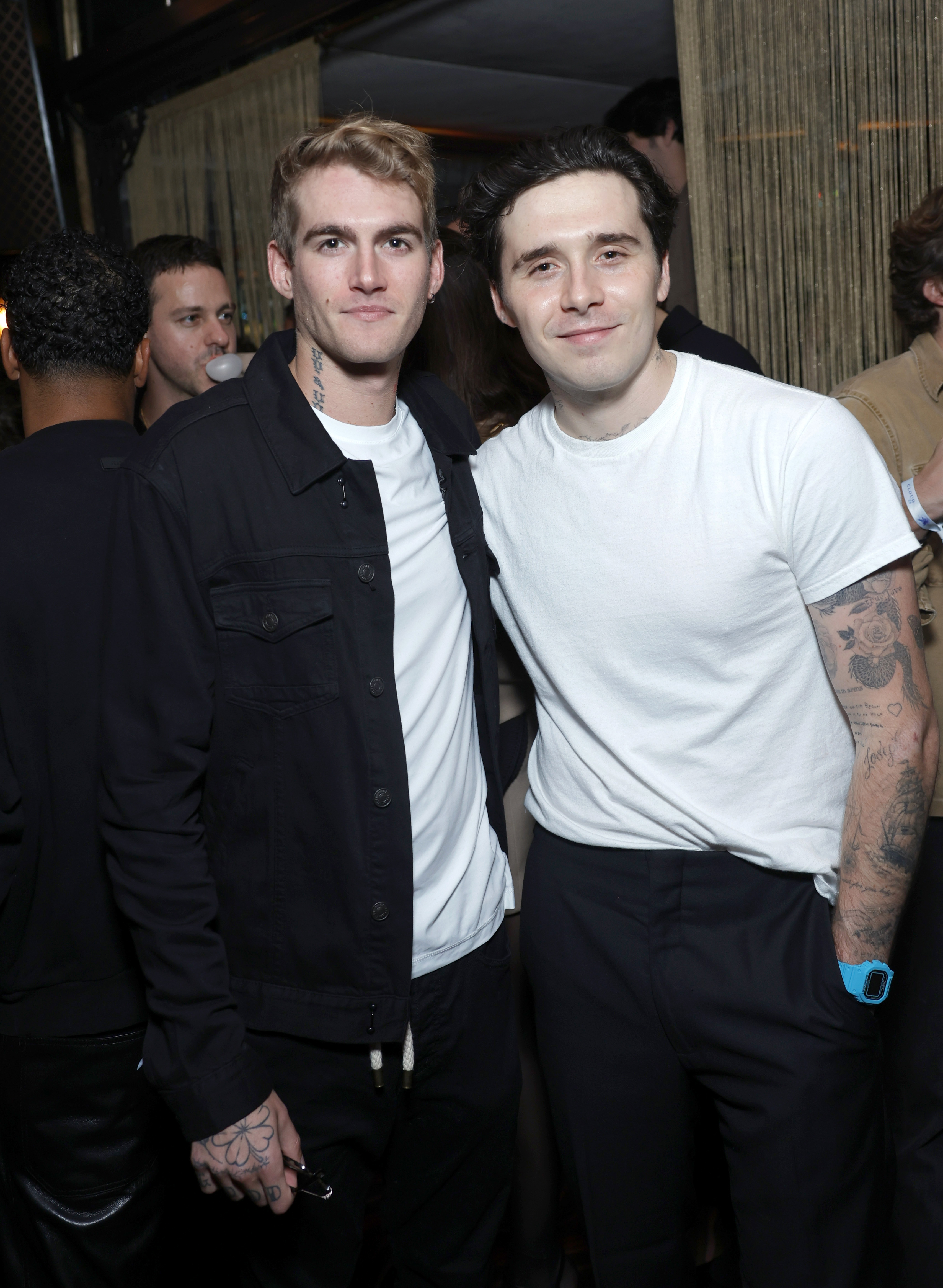 Brooklyn Peltz Beckham gehörte zu den Freunden, die nach Presleys Tod öffentlich um ihn trauerten und ihn als „den gütigsten Menschen“ in Erinnerung behielten. Er fügte hinzu, dass Presley schmerzlich vermisst werde, und schrieb: „Wir lieben dich.“ | Quelle: Getty Images
