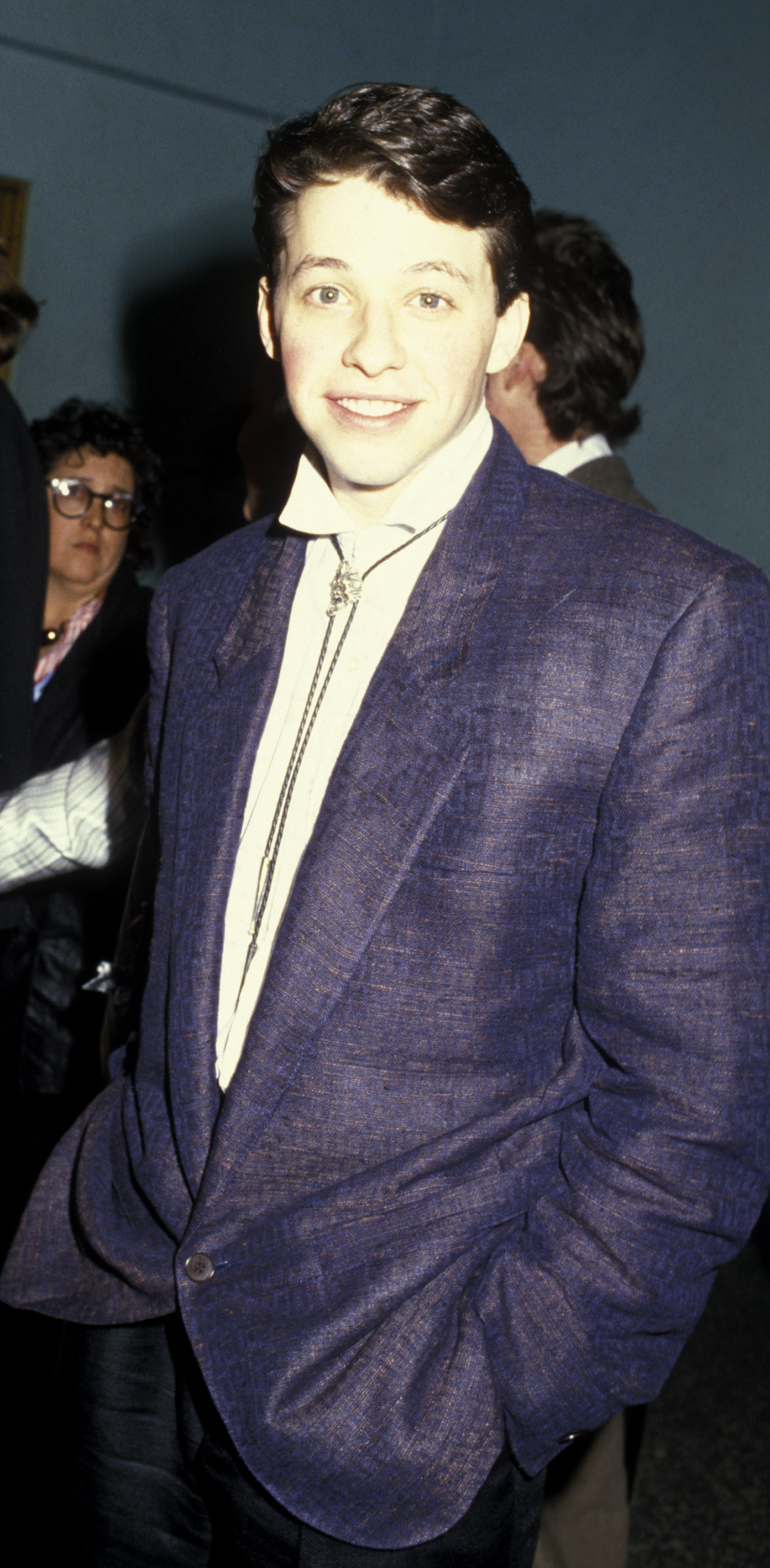 Jon Cryer besucht die "Pretty in Pink"-Premiere am 29. Januar 1986 | Quelle: Getty Images