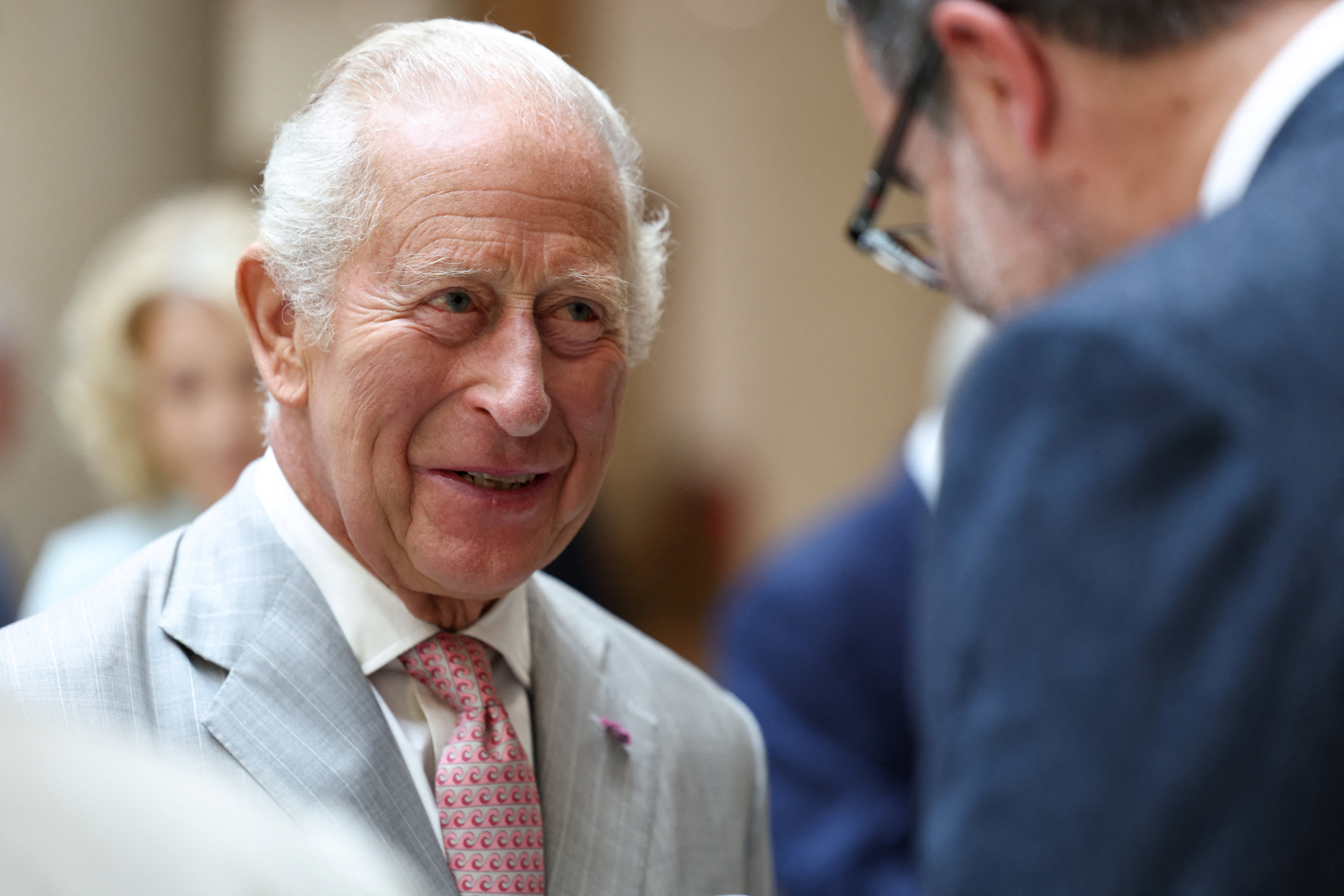 Das Treffen zwischen den Sussexes und dem Königspaar soll privat gewesen sein. Bei dieser Veranstaltung traf König Charles III. am 10. Juli 2026 in Oxford, England, bei seinem Besuch im Stephen A. Schwarzman Centre for the Humanities an der Universität Oxford Mitarbeiter der Universität und Vertreter lokaler Gruppen. | Quelle: Getty Images