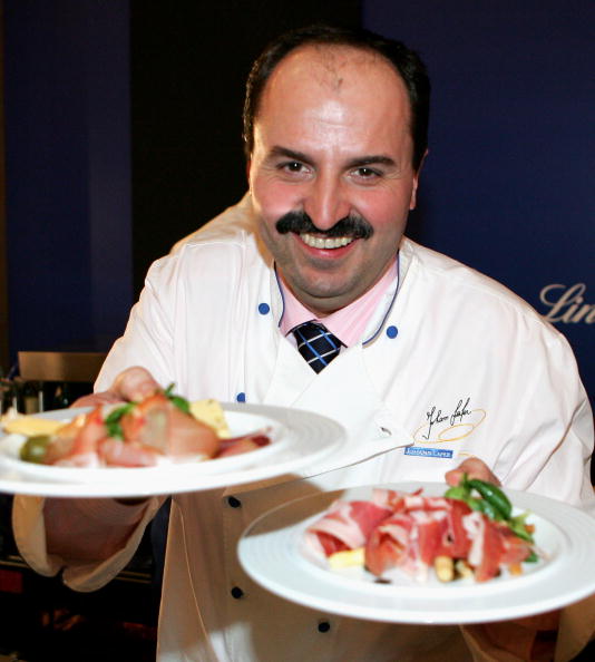 Johann Lafer beim „Ball des Sports“ 2006 in Frankfurt | Quelle: Getty Images