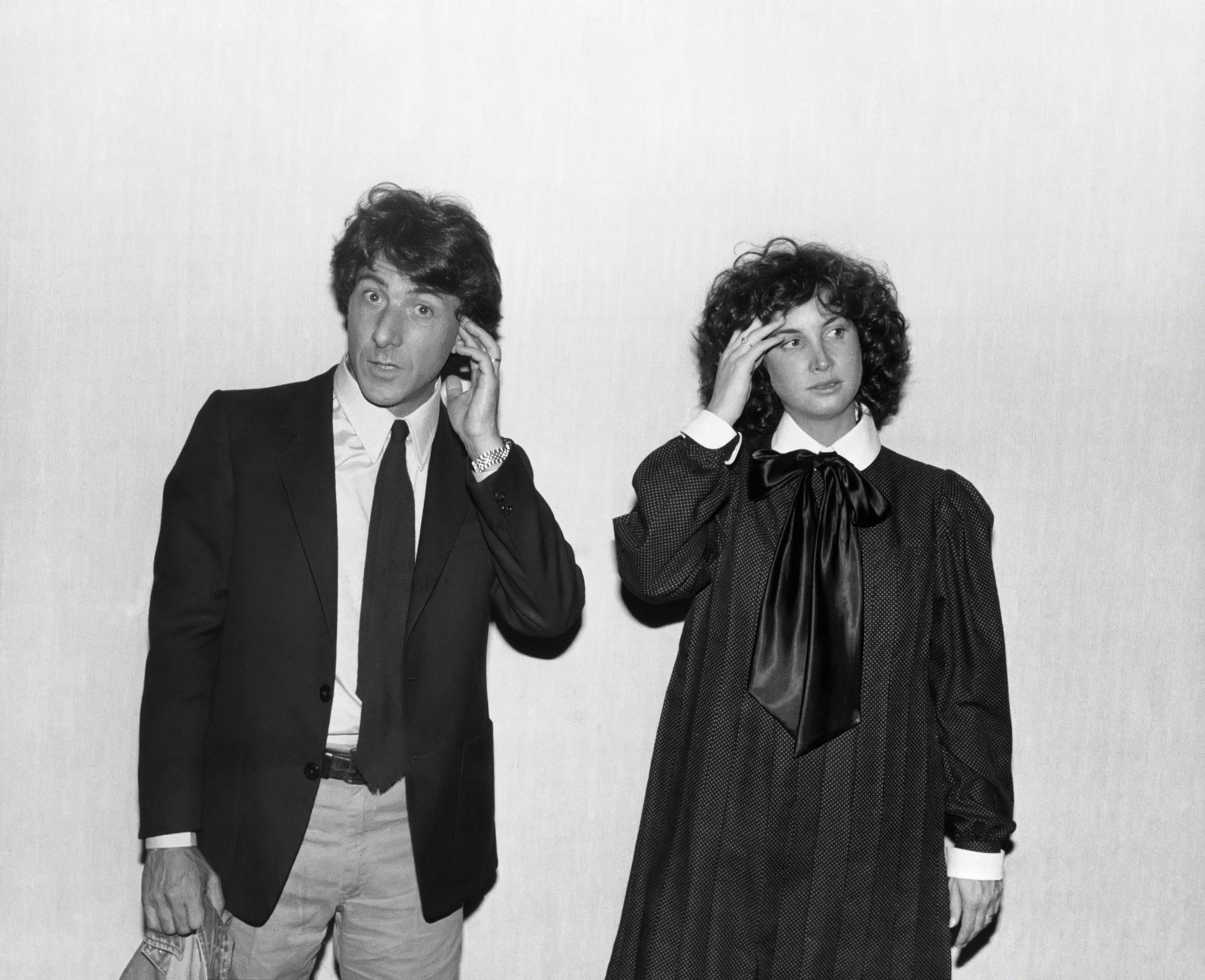 Der Schauspieler und die Frau bei der Premiere von "Tootsie" in New York City im Jahr 1982. | Quelle: Getty Images