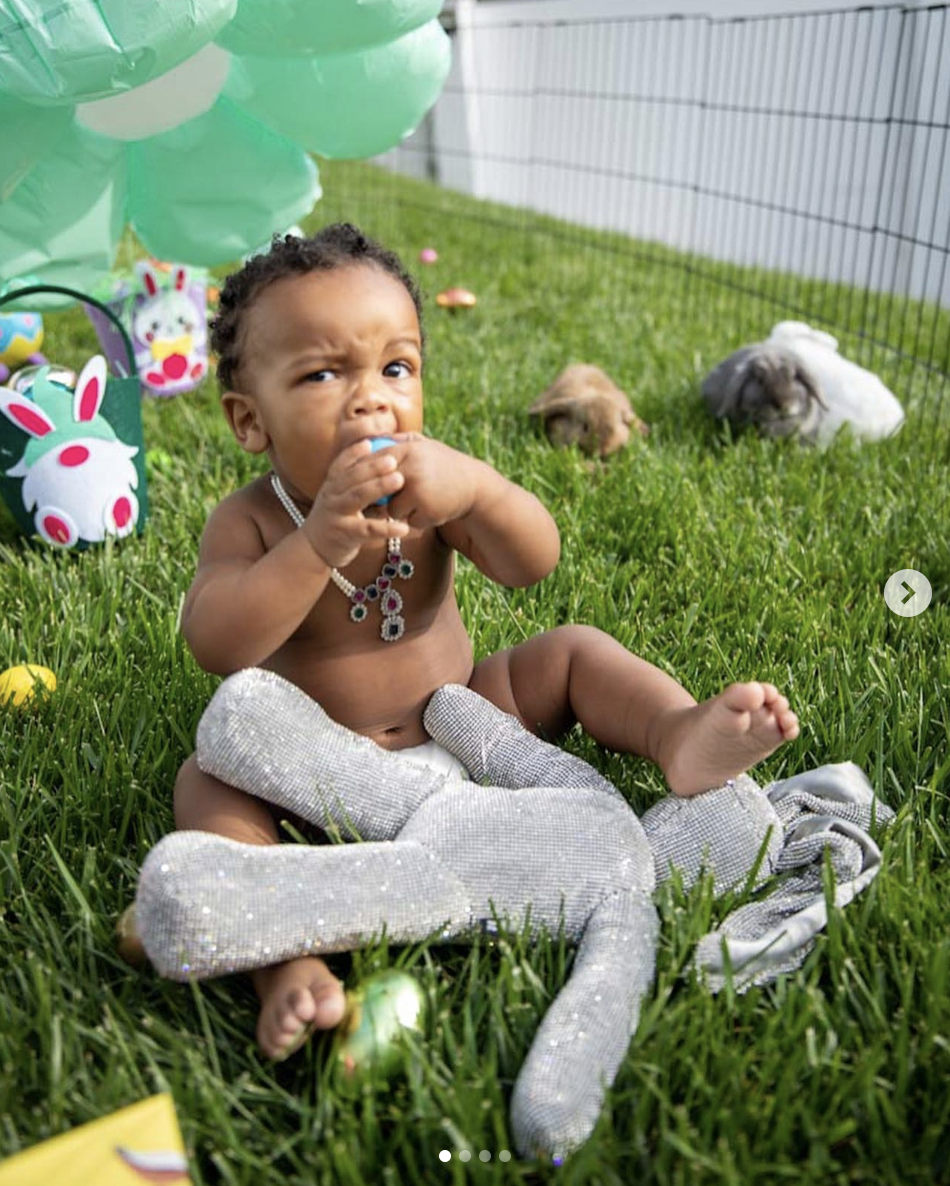 Rihannas Sohn an Ostern fotografiert, veröffentlicht im April 2023 | Quelle: instagram/badgalriri