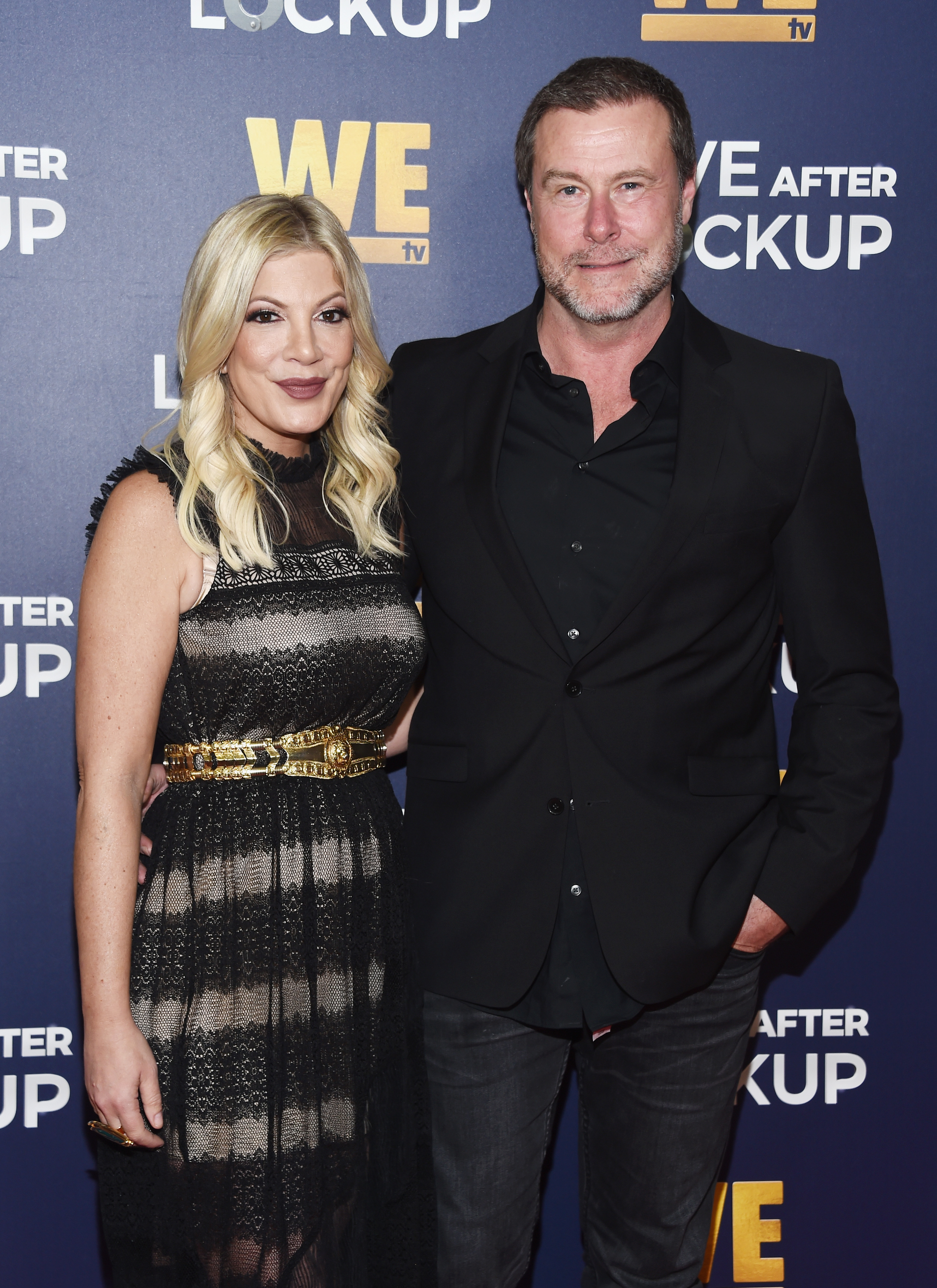 Tori Spelling und Dean McDermott kommen zur WE tv's Real Love: Relationship Reality TV's Past, Present &amp; Future Event in Beverly Hills, Kalifornien, am 11. Dezember 2018. | Quelle: Getty Images