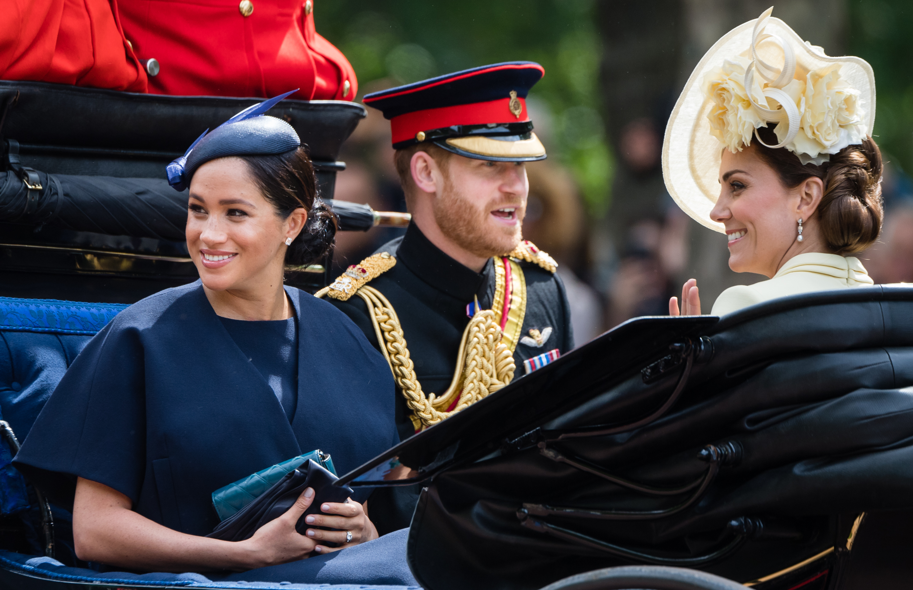 Meghan Markle, Prinz Harry und Prinzessin Catherine während des Trooping The Colour, der jährlichen Geburtstagsparade der Queen, am 08. Juni 2019 in London, England | Quelle: Getty Images