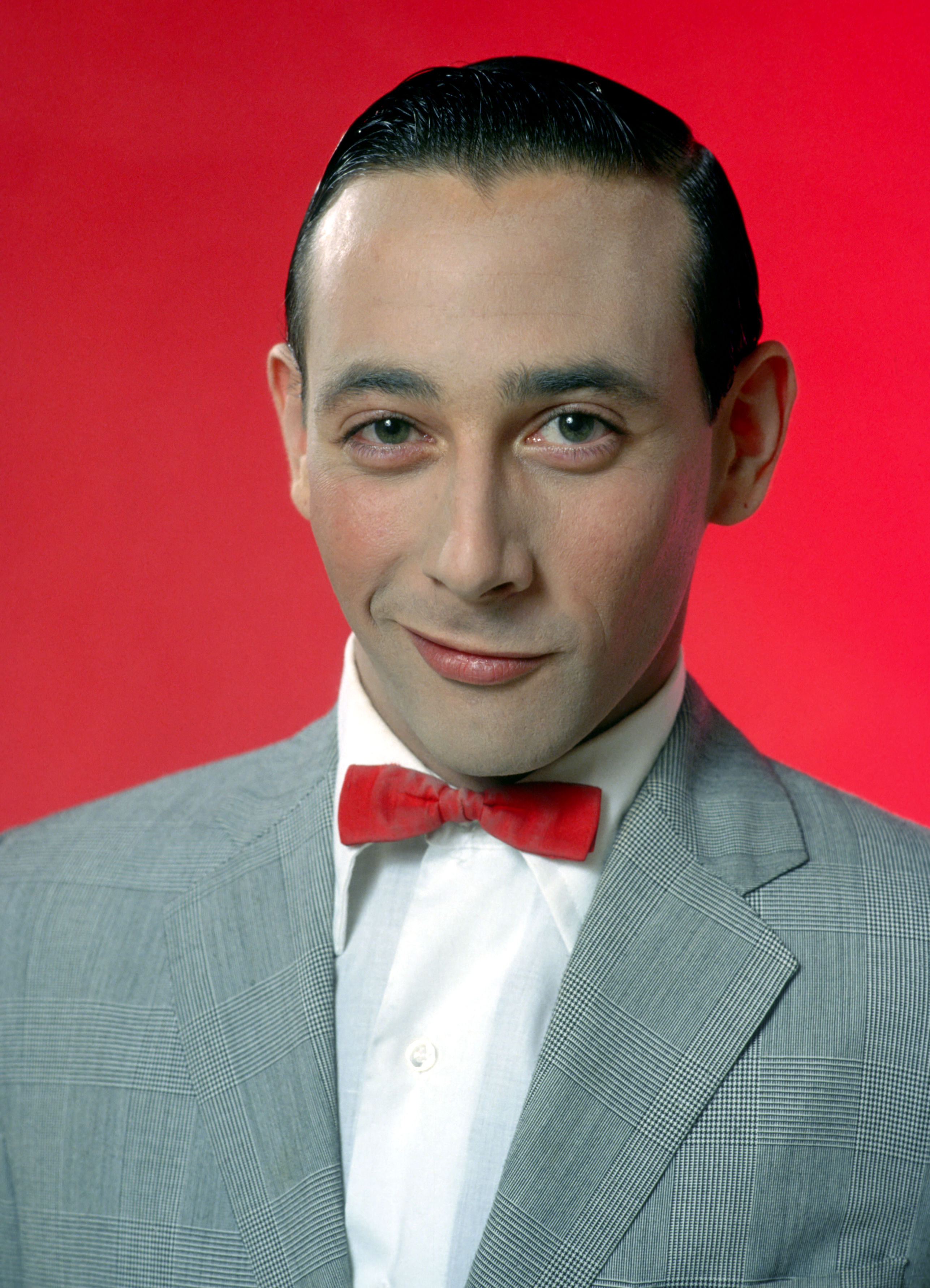 Paul Reubens verkleidet als Pee-Wee Herman im Jahr 1980 | Quelle: Getty Images